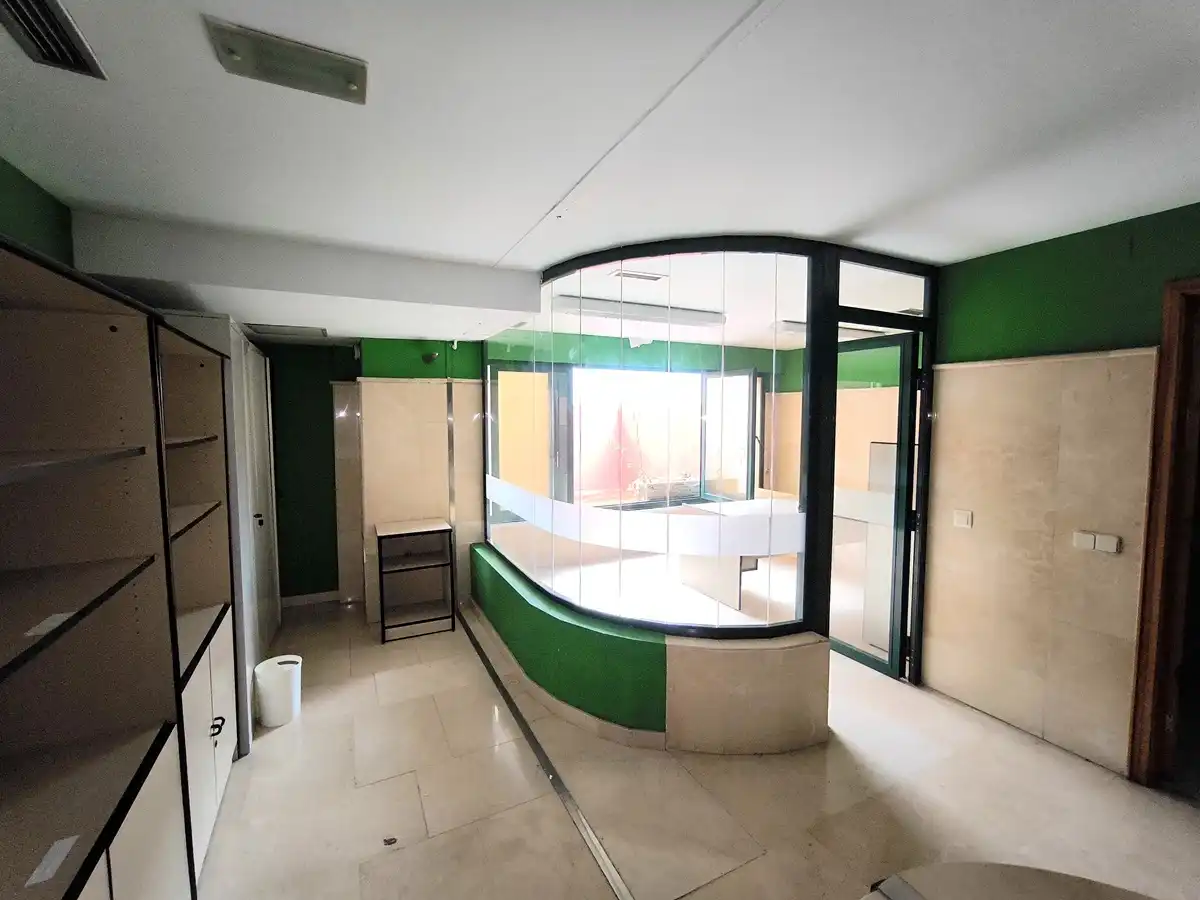Oficina en venta en Vilagarcía de Arousa con Aire acondicionado, Calefacción y Amueblado