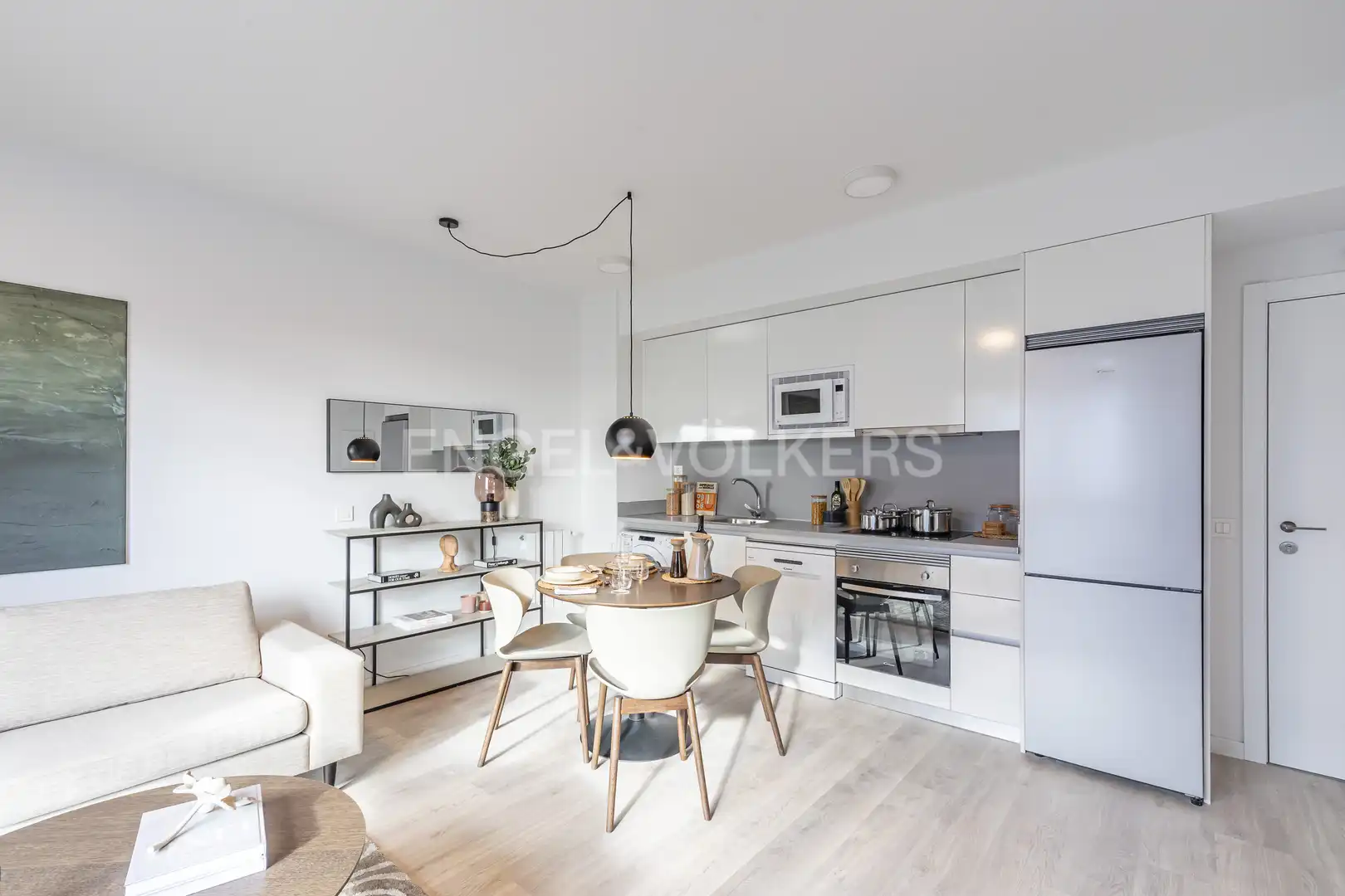 Exterior view of Flat for rent in Madrid  with Air Conditioner, Heating and Swimming Pool