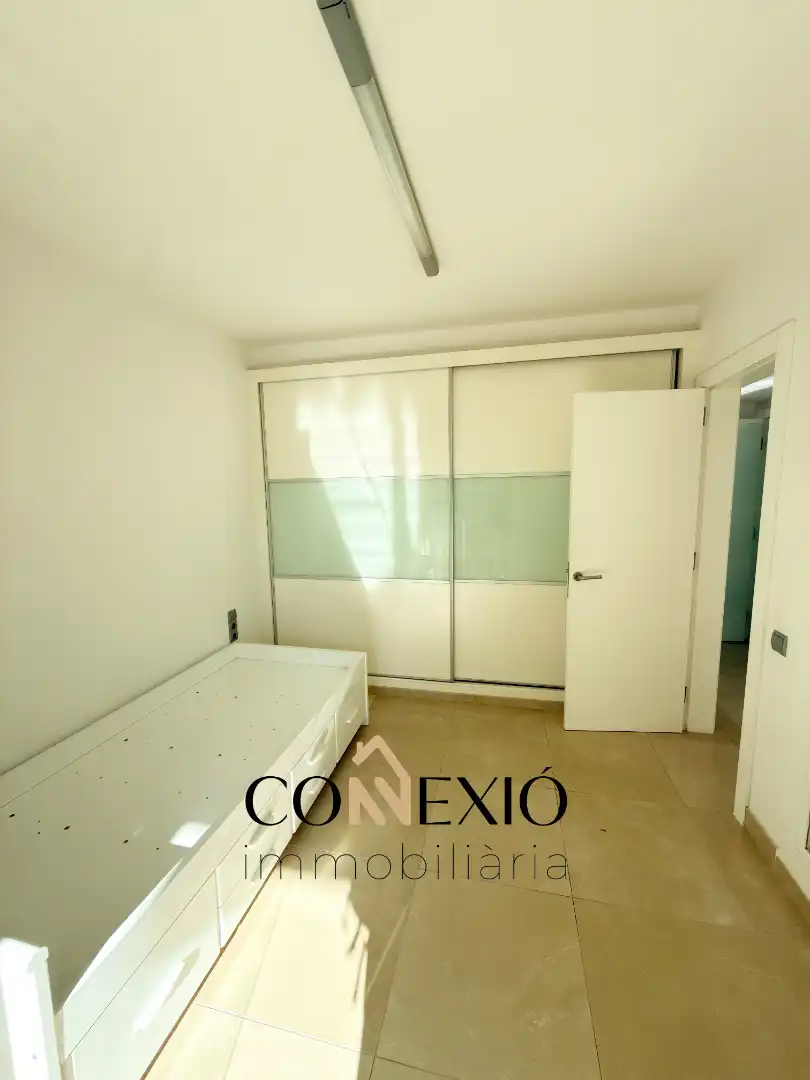 Habitación de Casa o chalet en venta en Banyoles con Aire acondicionado, Calefacción y Jardín privado
