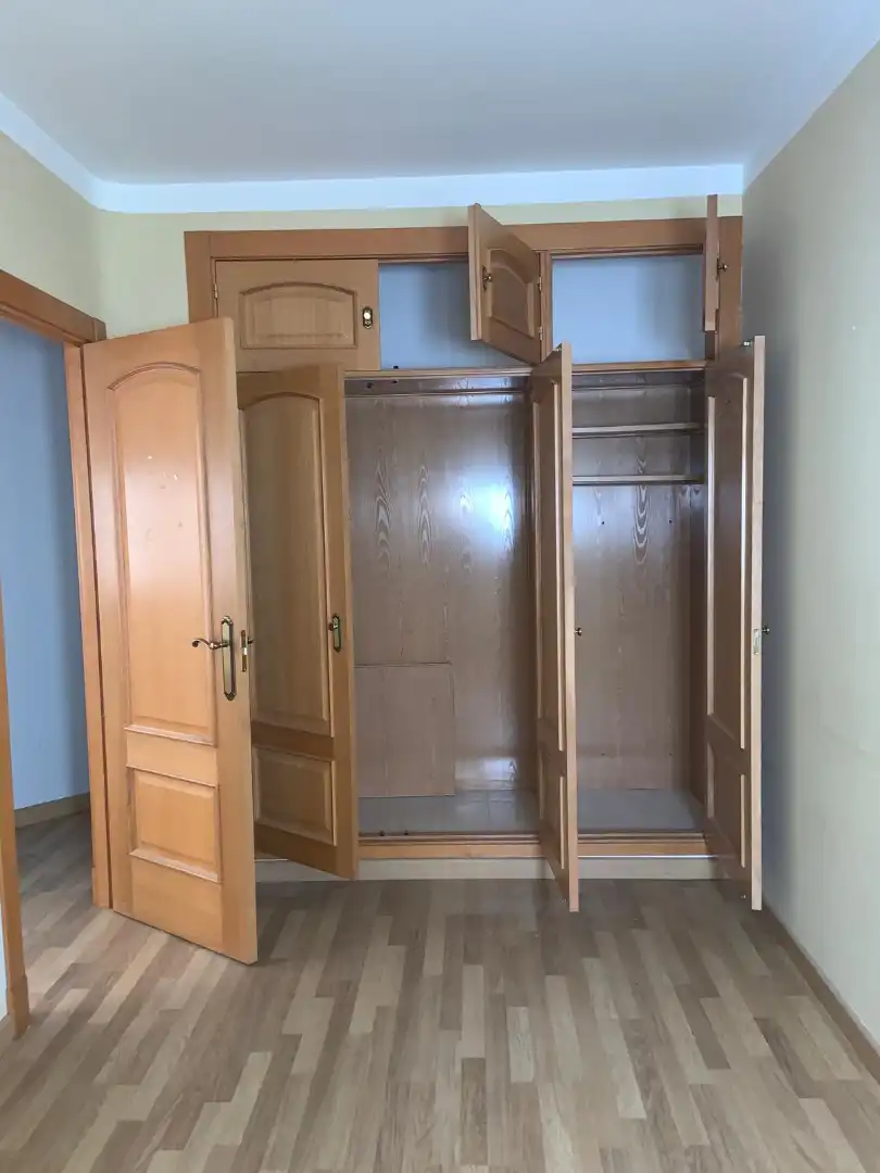 Bedroom of Flat for sale in Villarrobledo