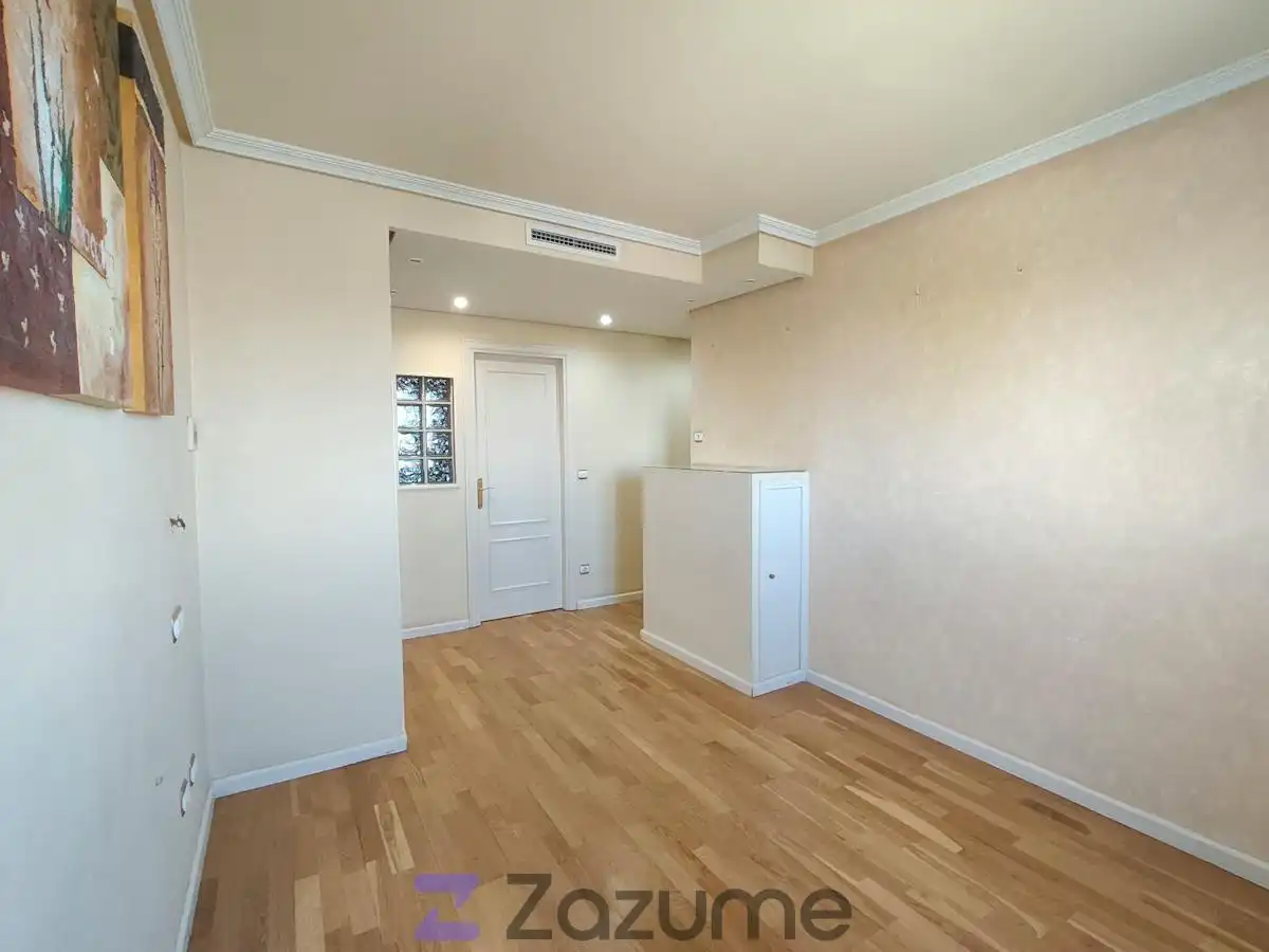 Schlafzimmer von Wohnung zur Miete in Usera