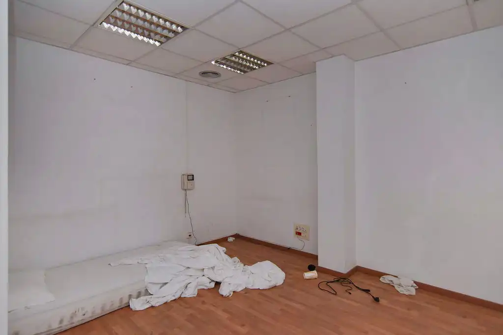 Local en venda a C/ Josep Trueta, Sant Joan - TV3