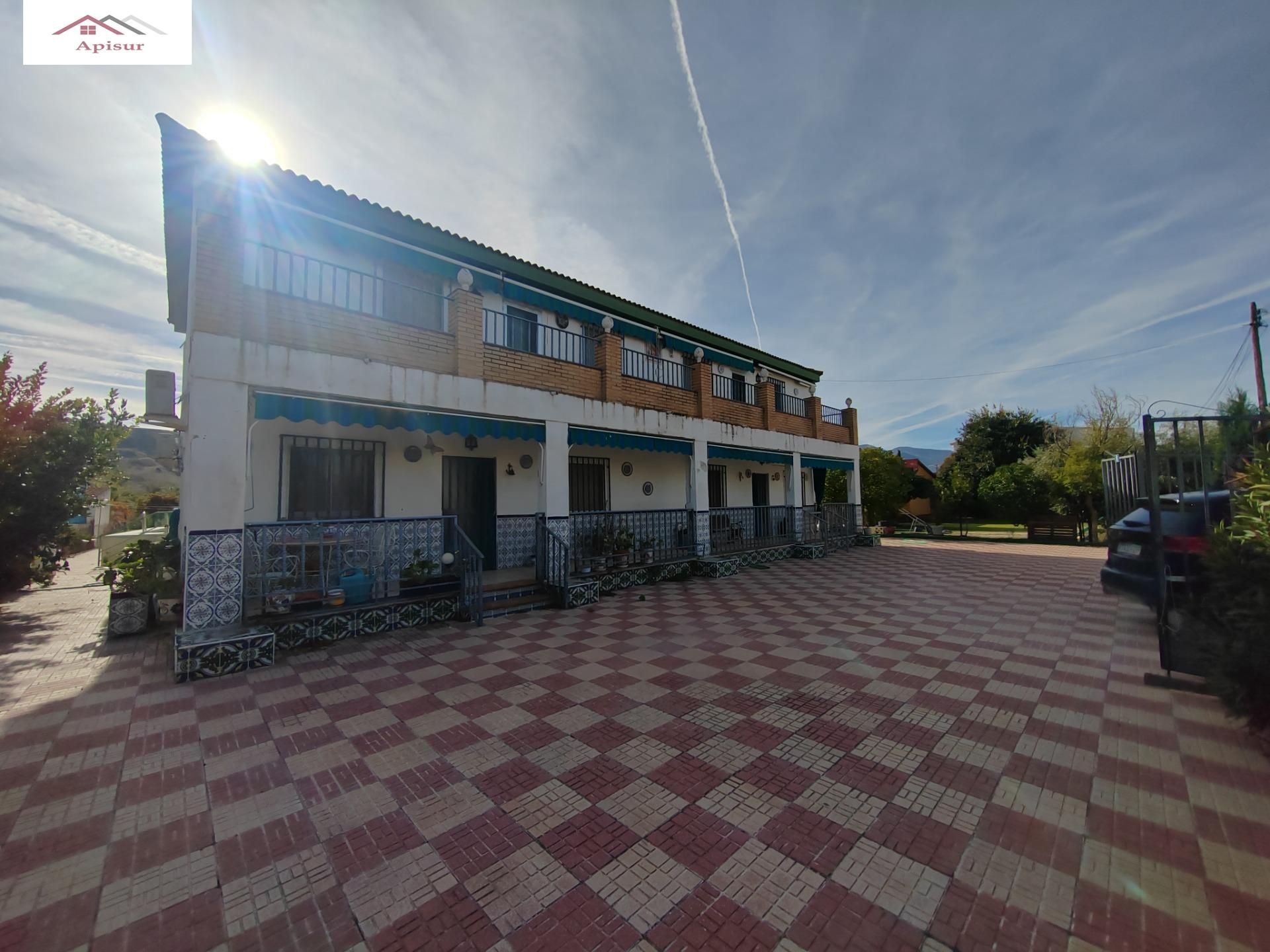 Exterior view of Single-family semi-detached for sale in  Jaén Capital  with Air Conditioner and Community pool