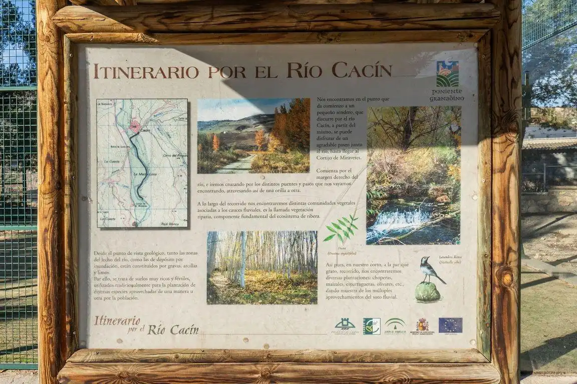 Vista exterior de Casa o xalet en venda en Cacín