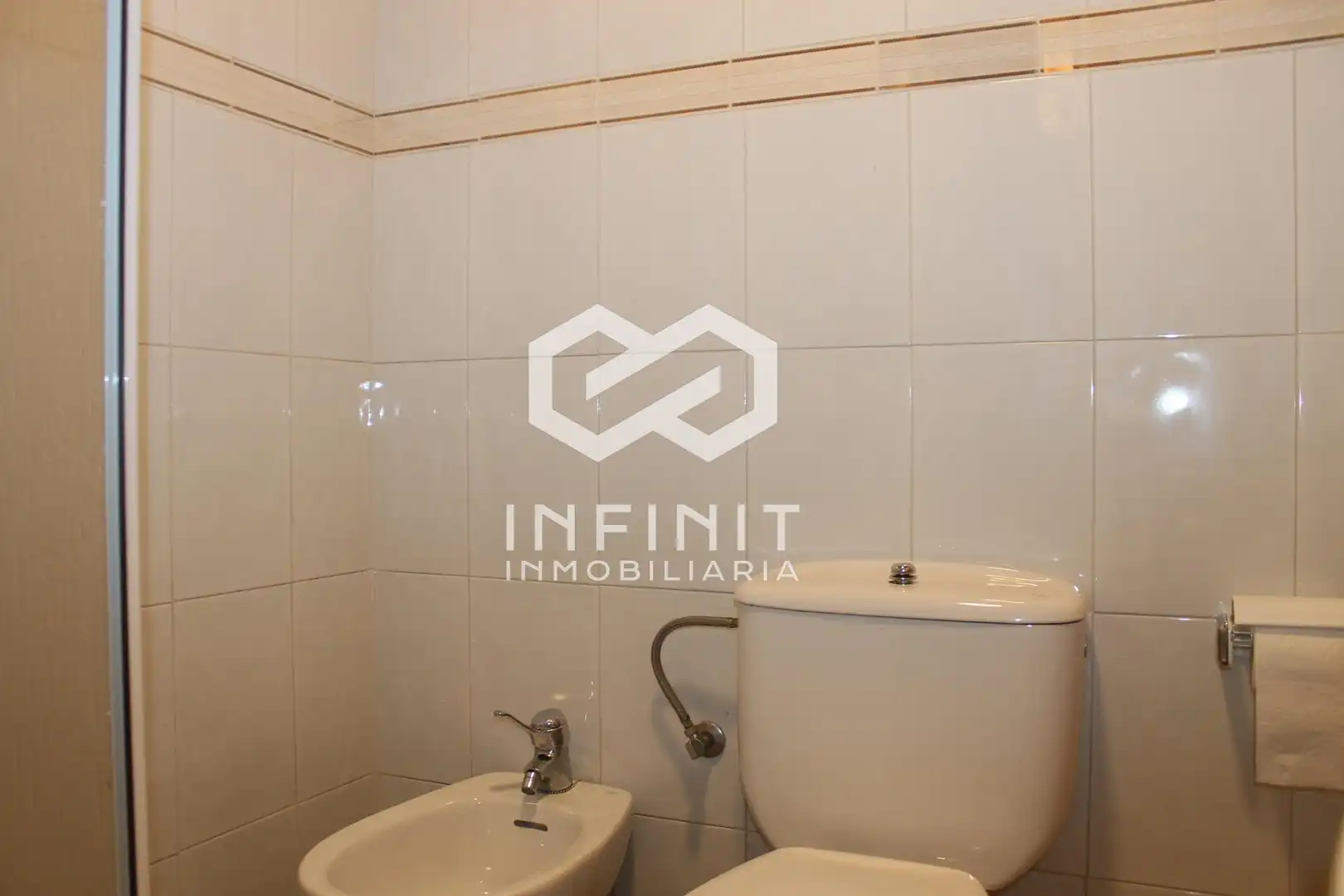 Baño de Casa o chalet en venta en Somiedo con Calefacción, Jardín privado y Trastero
