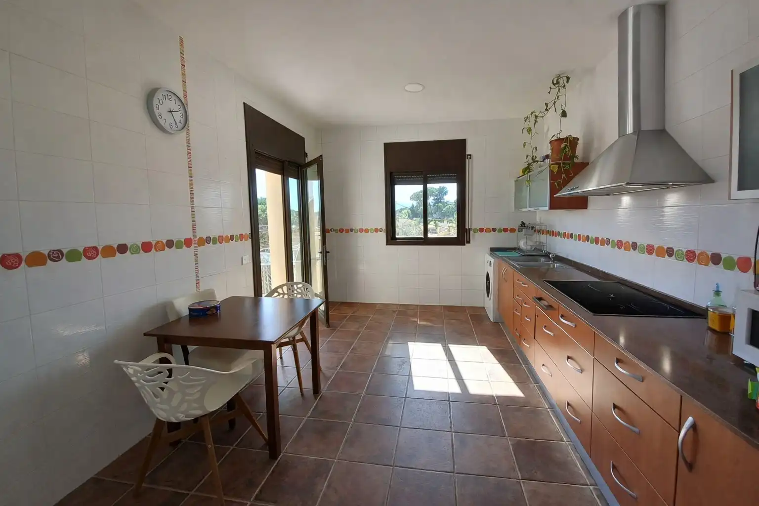 Cocina de Casa o chalet de alquiler con opción a compra en Maçanet de la Selva con Jardín privado, Terraza y Piscina
