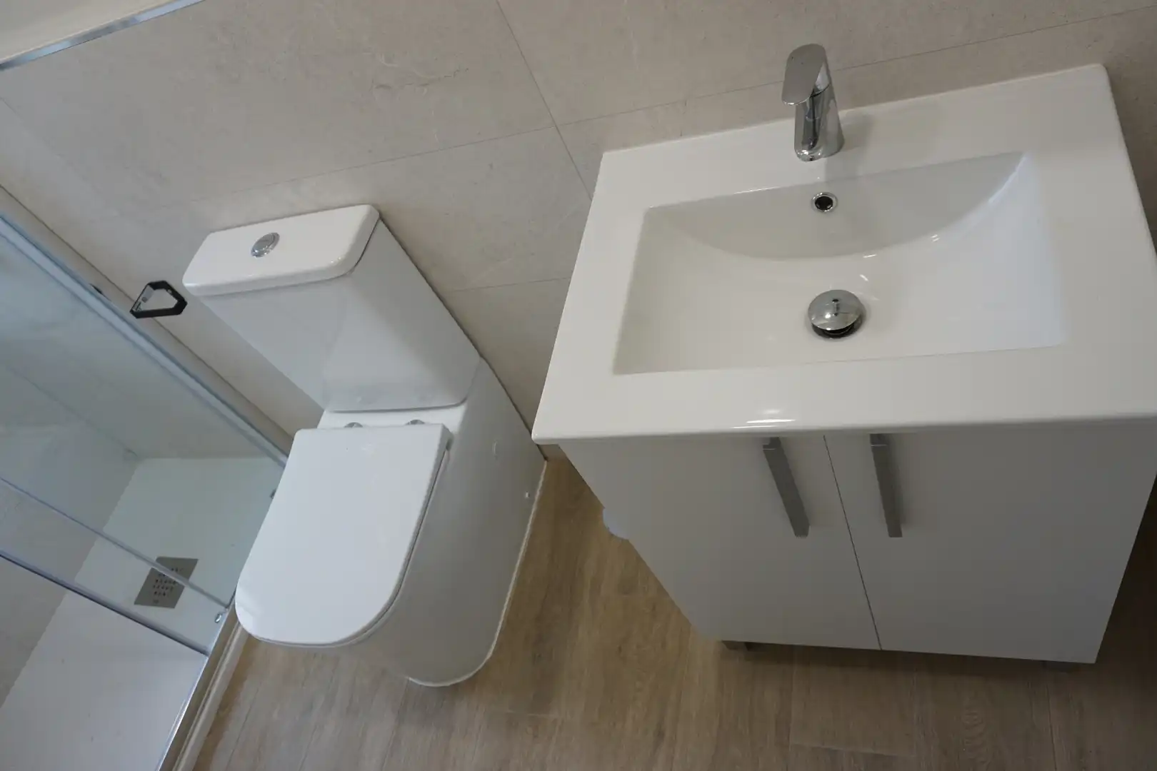 Bany de Casa o xalet per a compartir en Ávila amb Calefacció, Moblat i Rentadora