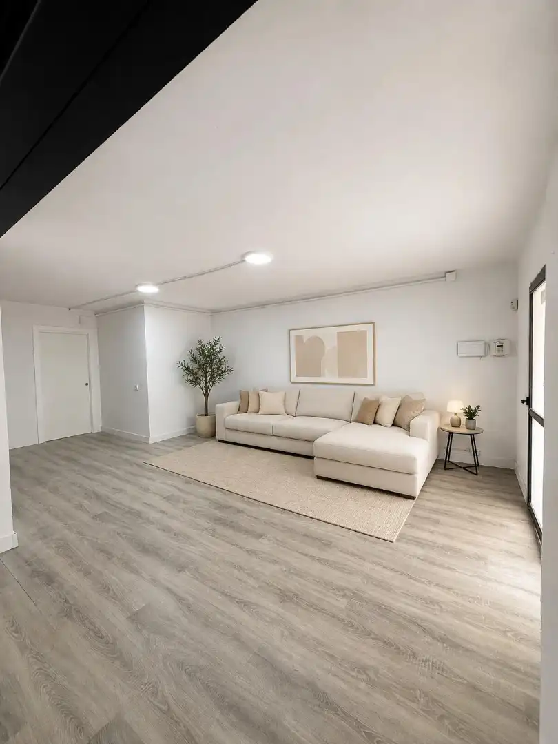 Estudio en venta en Badalona con Parquet, Horno y Alarma