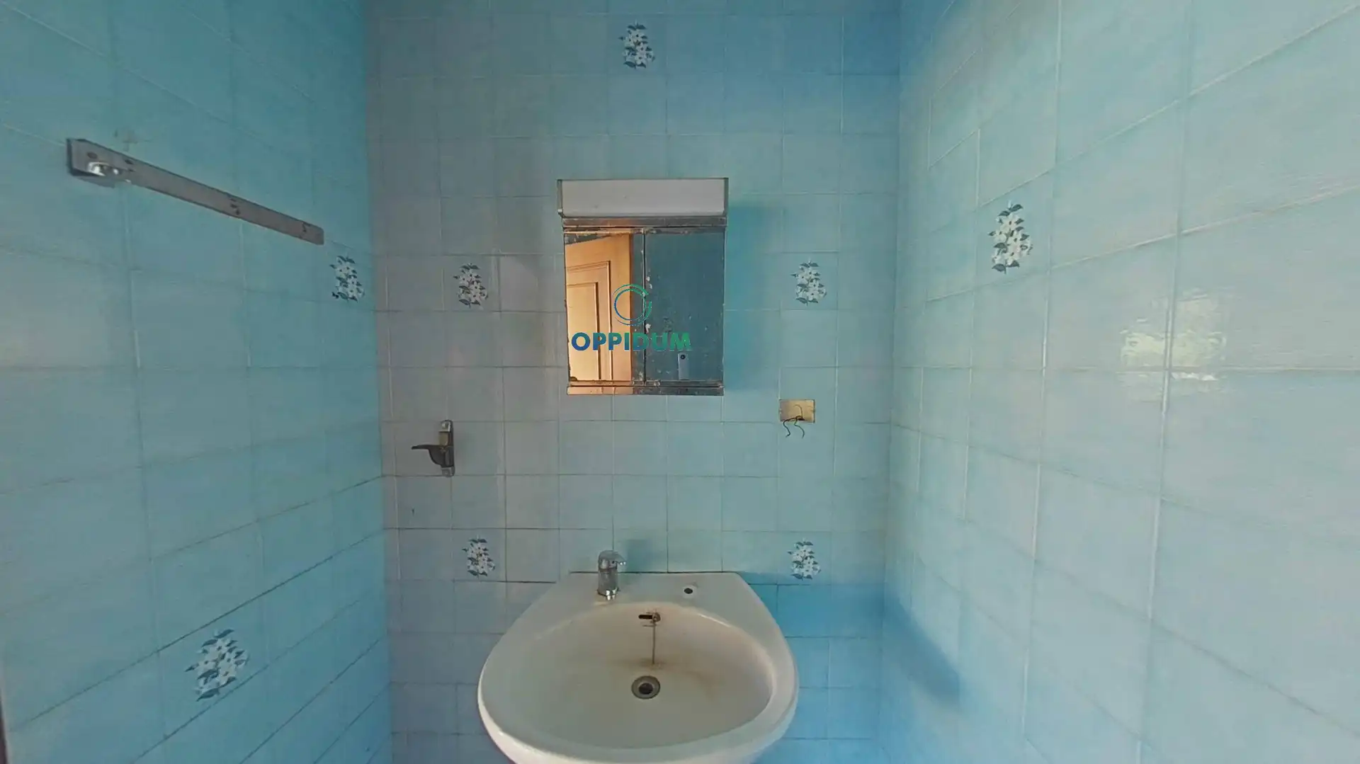 Badezimmer von Geschaftsraum zum Verkauf in Cariño
