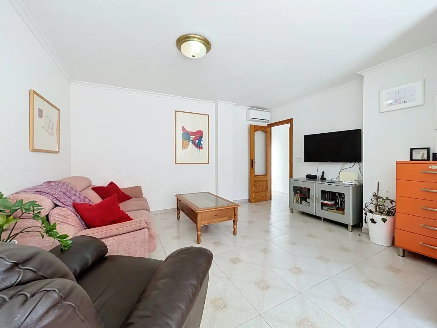Sala d'estar de Pis en venda en Polop amb Aire condicionat i Balcó