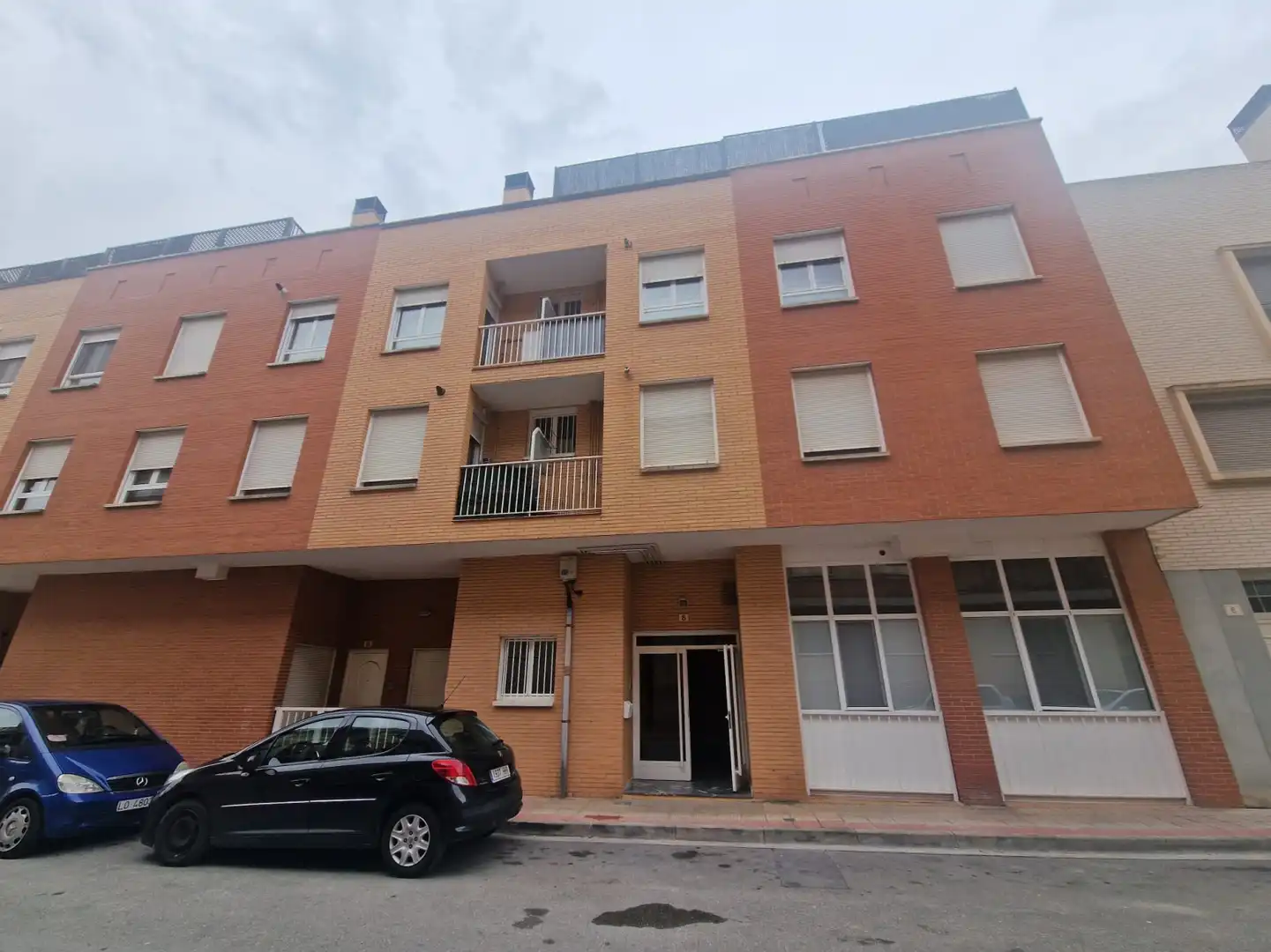 Piso con terraza en venta en Villamediana de Iregua - CL RIO GLERA