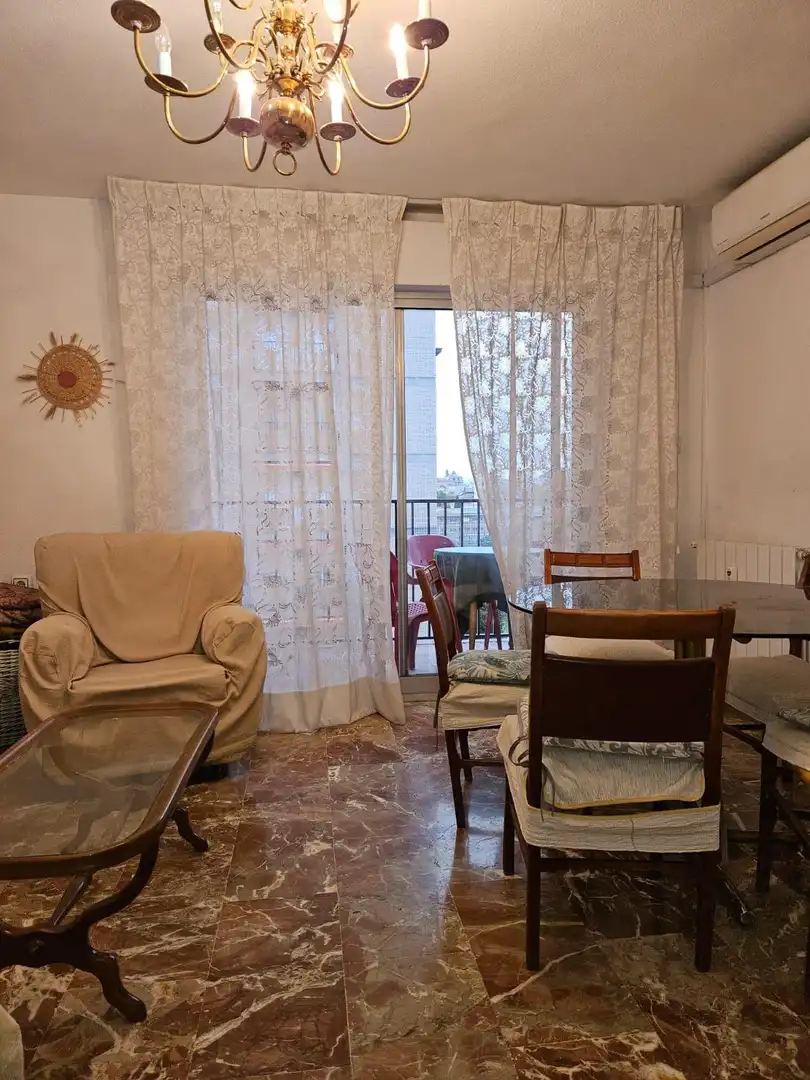 Dining room of Flat for rent in Genil