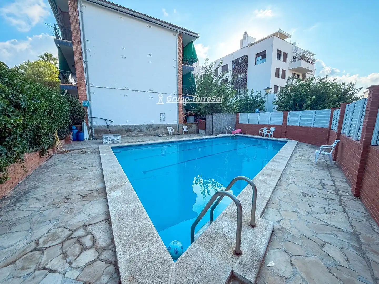 Swimming pool of Flat for sale in El Vendrell  with Terrace, Swimming Pool and Furnished