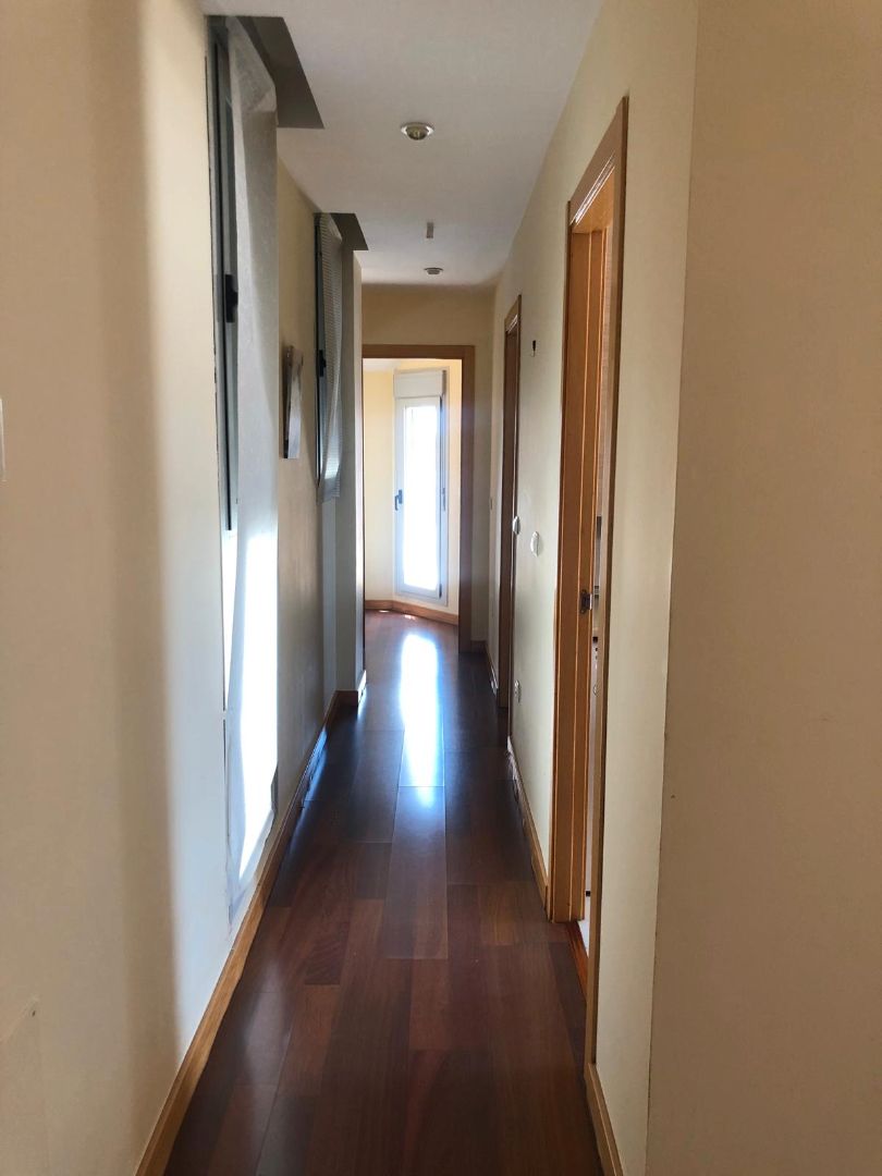 Àtic de lloguer en Cabezón de Pisuerga amb Calefacció, Parquet i Forn