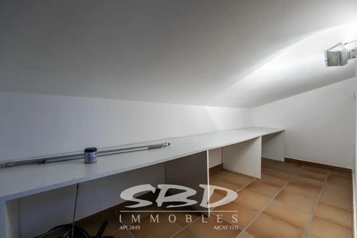 House with balcony to rent in Centre - Sant Oleguer, imagen 88