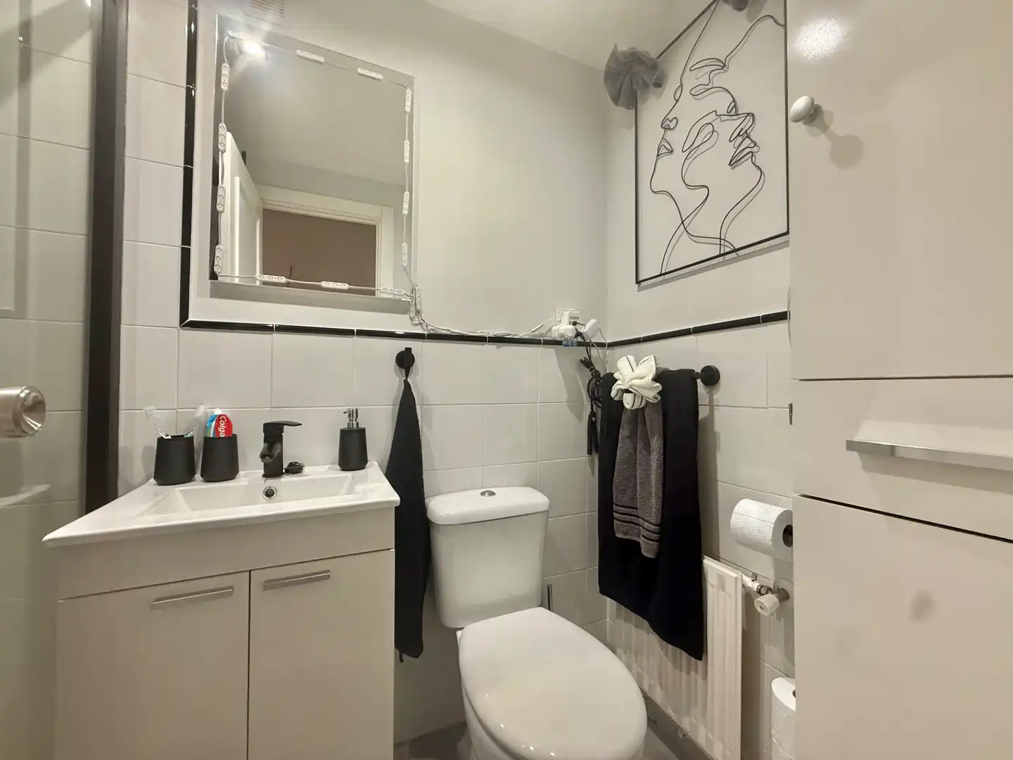 Bathroom of Flat for sale in Madrid  with Heating, Terrace and Furnished