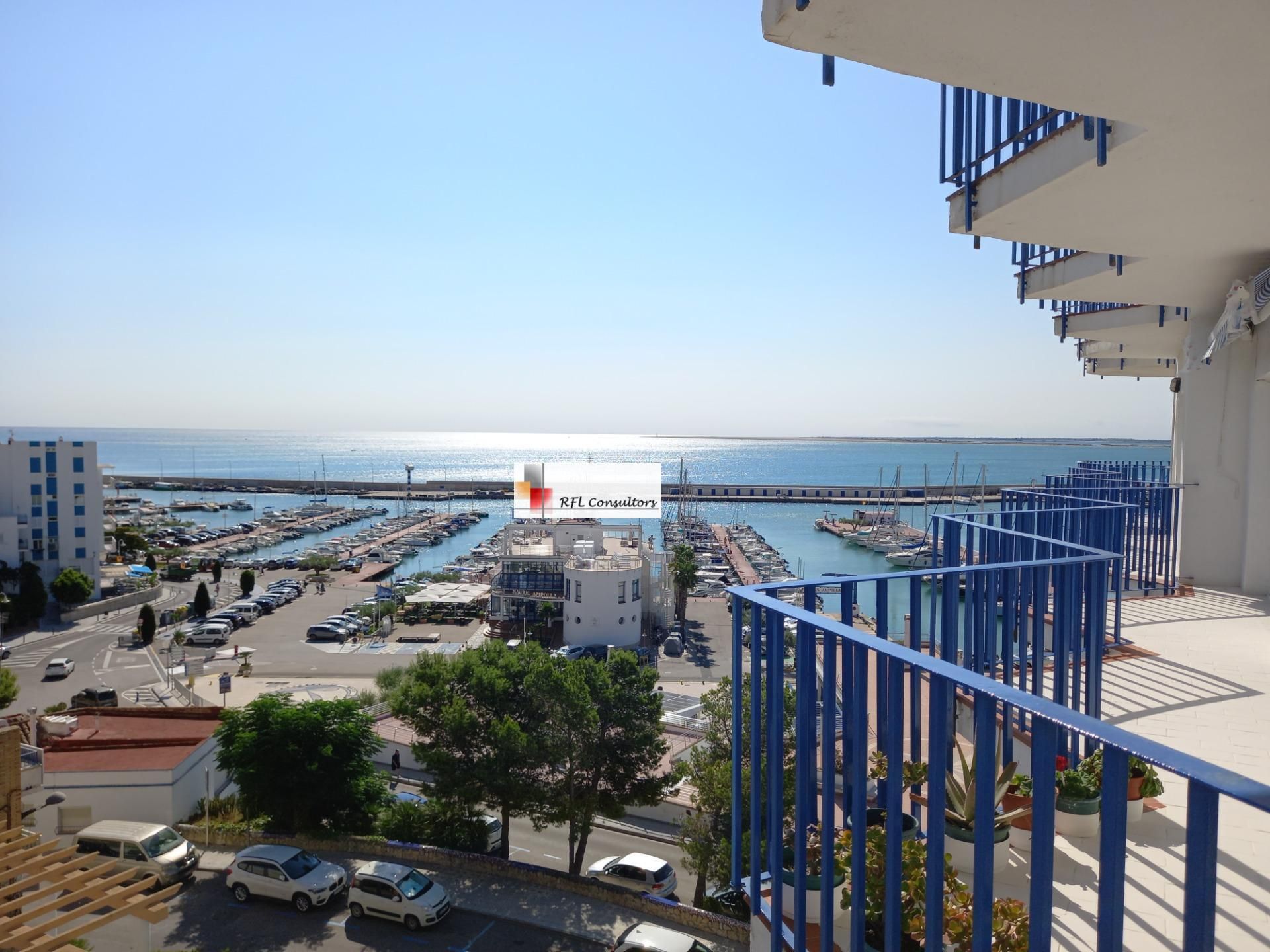 Vista exterior de Apartamento en venta en L'Ampolla con Terraza y Balcón