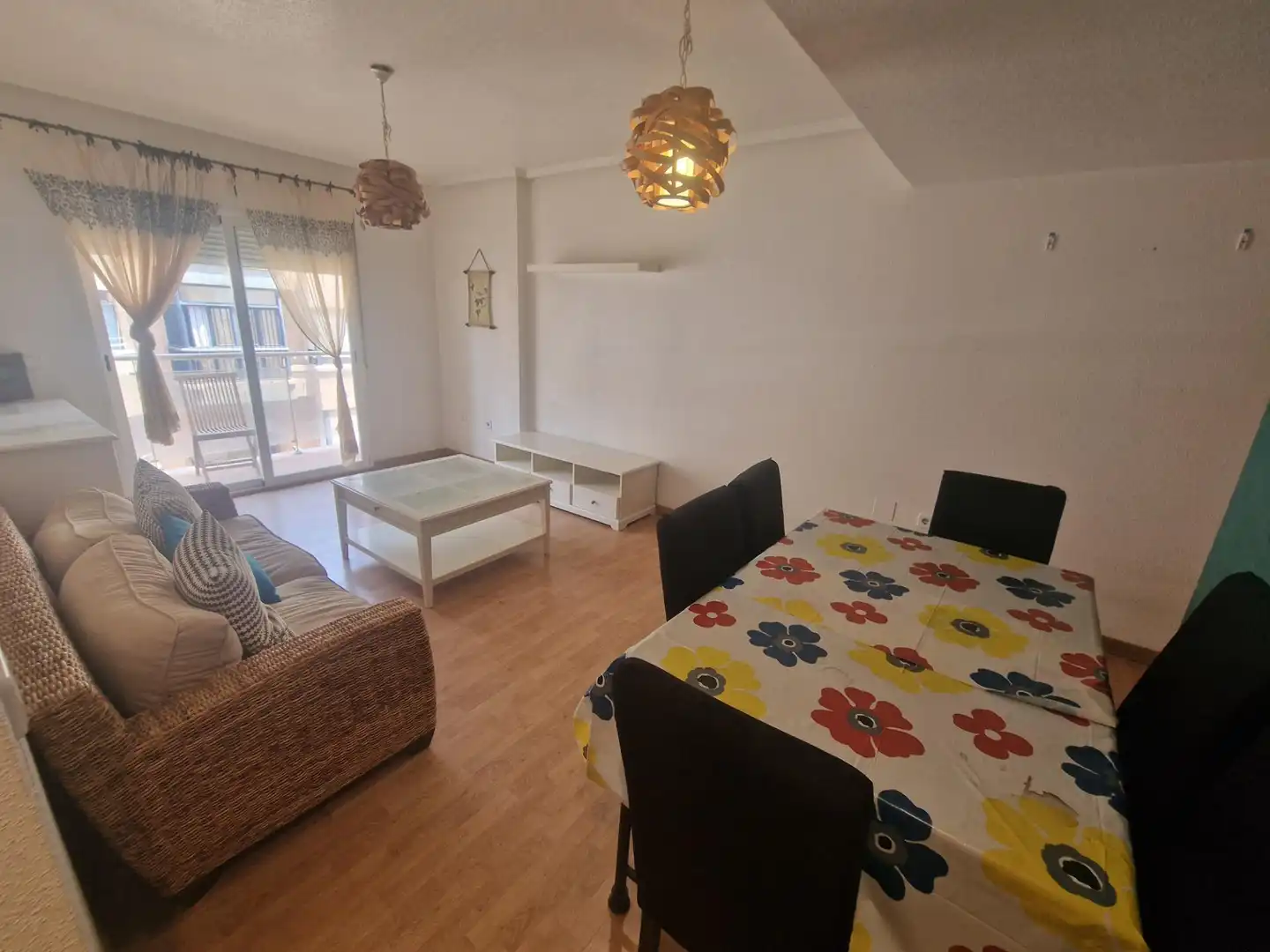Wohnzimmer von Wohnung zum Verkauf in Águilas mit Klimaanlage und Balkon