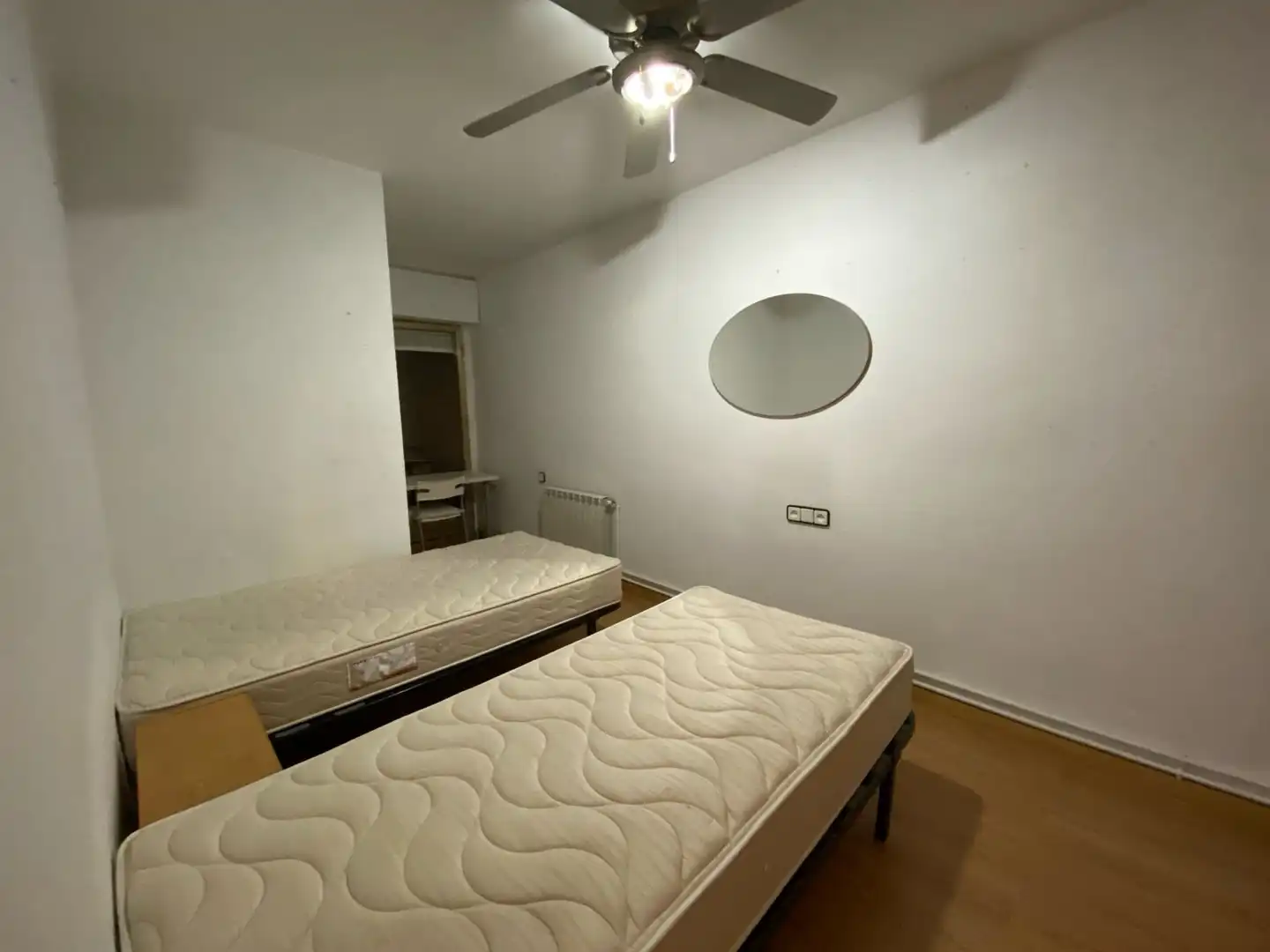 Habitación de Casa adosada en venta en Murcia
