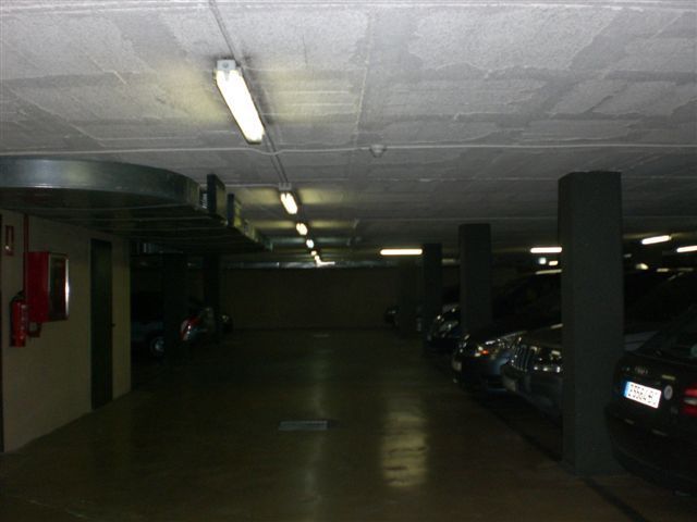 Garatge de lloguer a  RAMBLA POBLE NOU, 117, El Poblenou