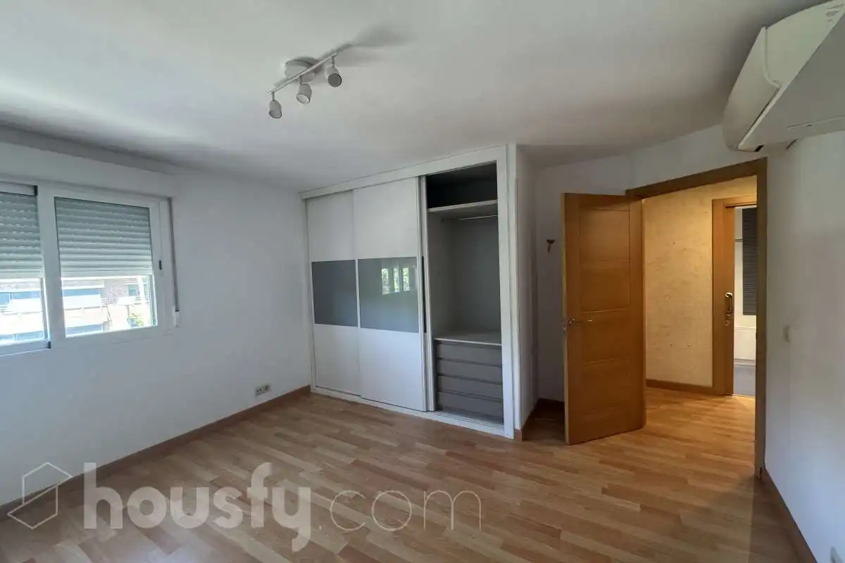 Flat for rent in Avenida de Madrid, Santa Bárbara - La Zaporra