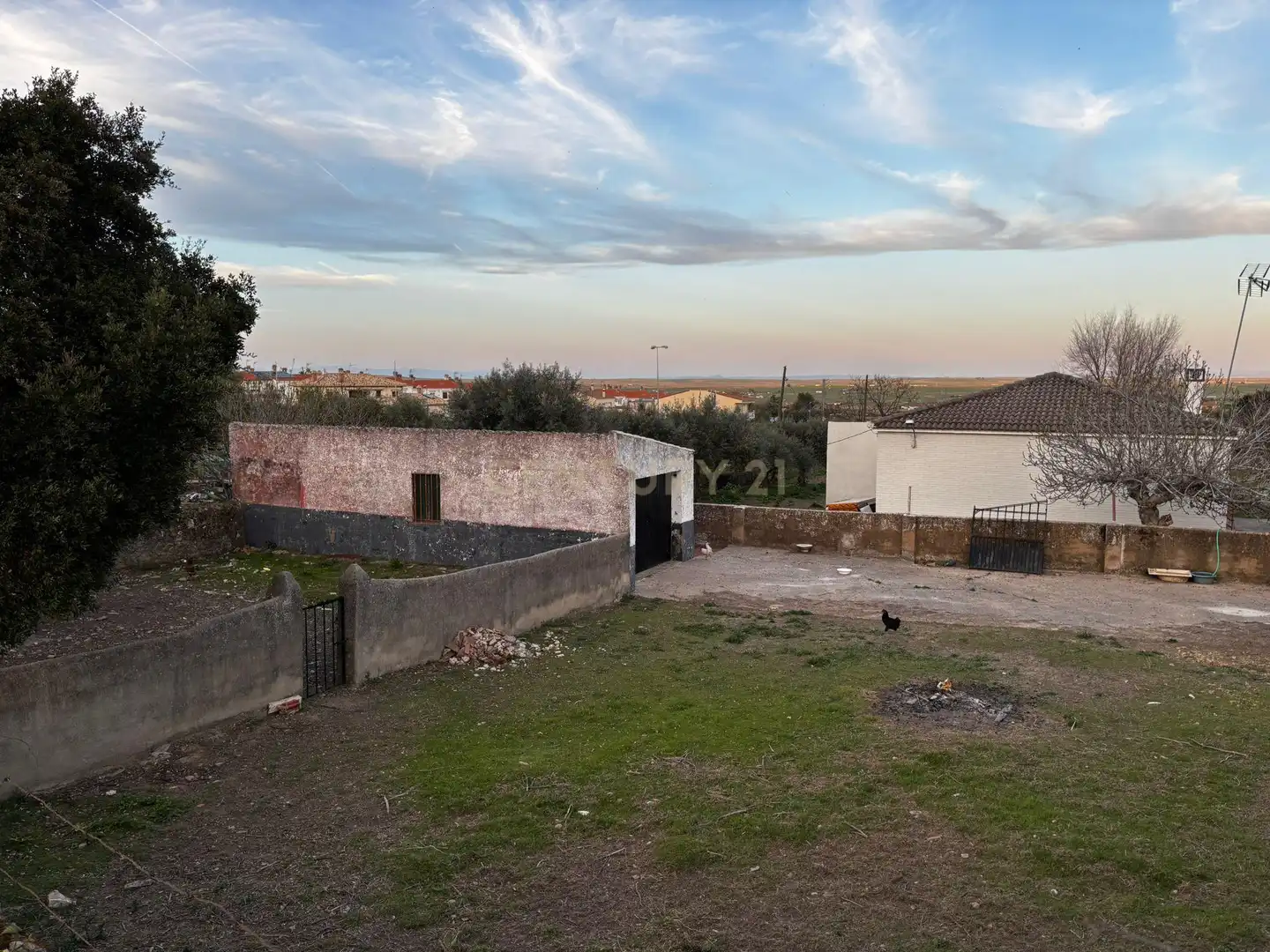 Casa o xalet en venda en Sierra de Fuentes amb Jardí privat i Moblat