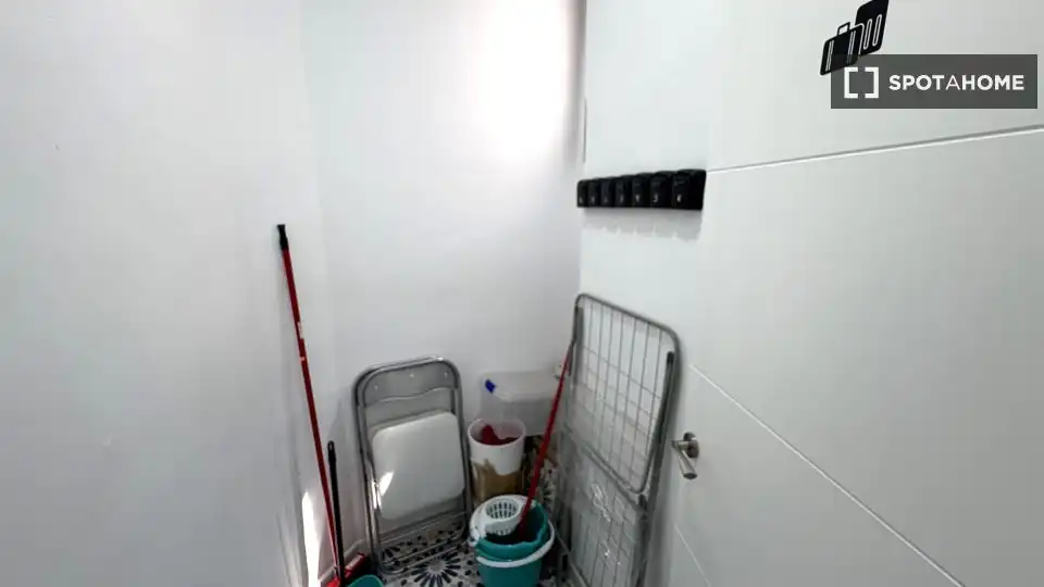 Piso de alquiler en Granada con Aire acondicionado, Calefacción y Amueblado