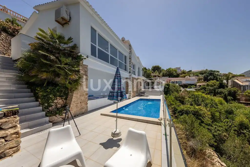 Villa con piscina in vendita a Las Rotas / Les Rotes, imagen 4