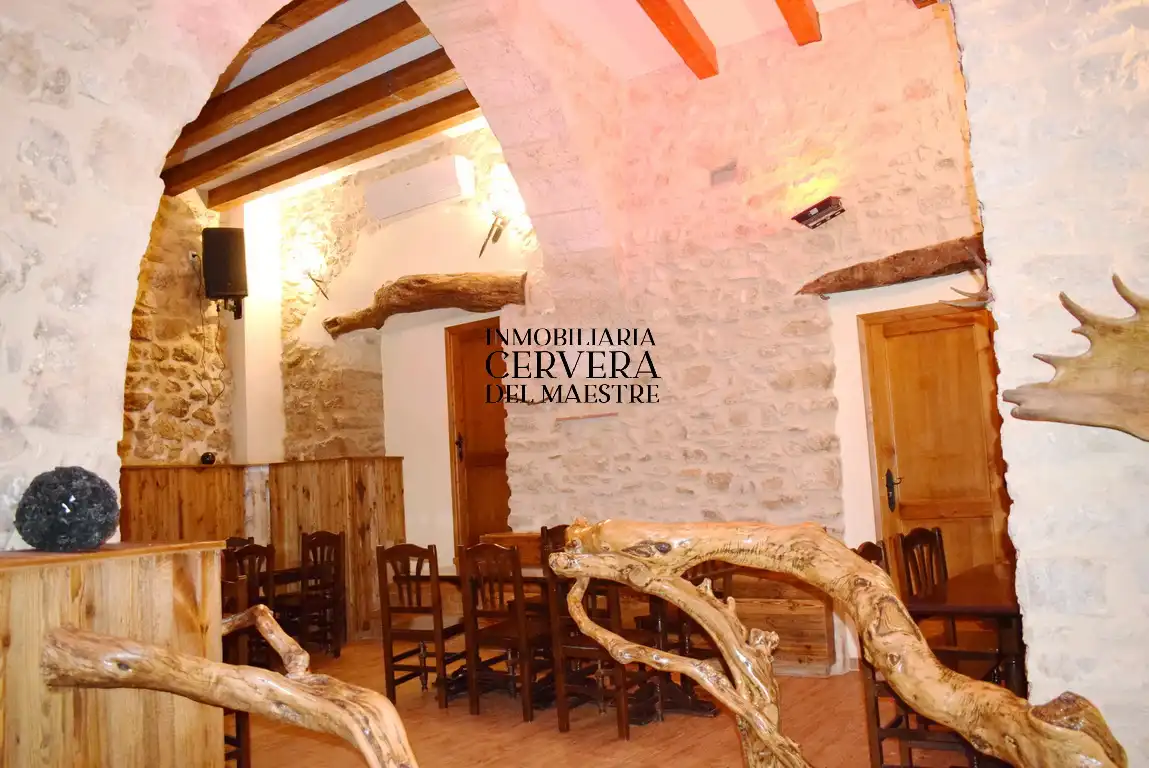 Local en venta en Cervera del Maestre