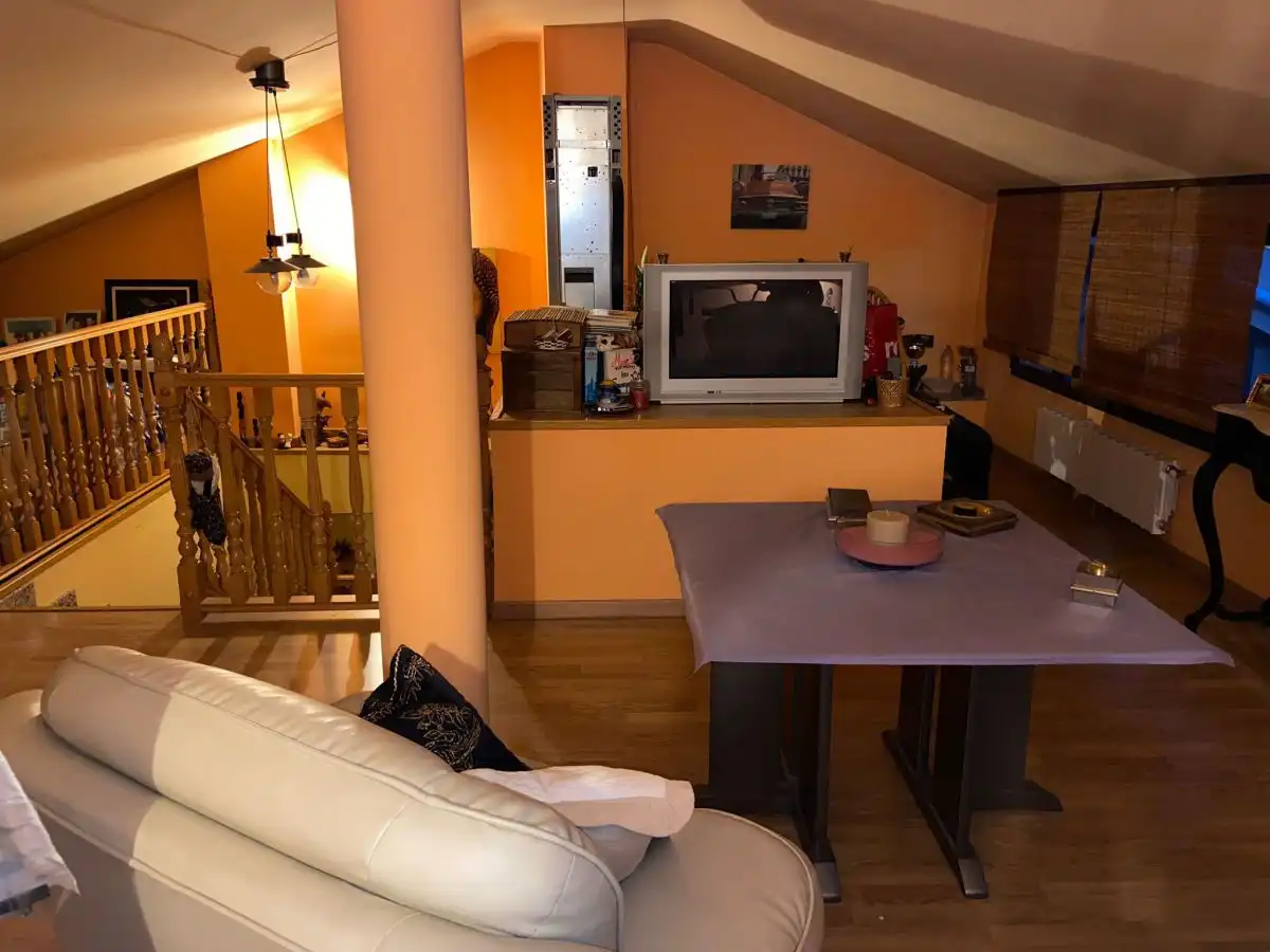 Wohnzimmer von Einfamilien-Reihenhaus zum Verkauf in Albacete mit Klimaanlage, Heizung und Parkett