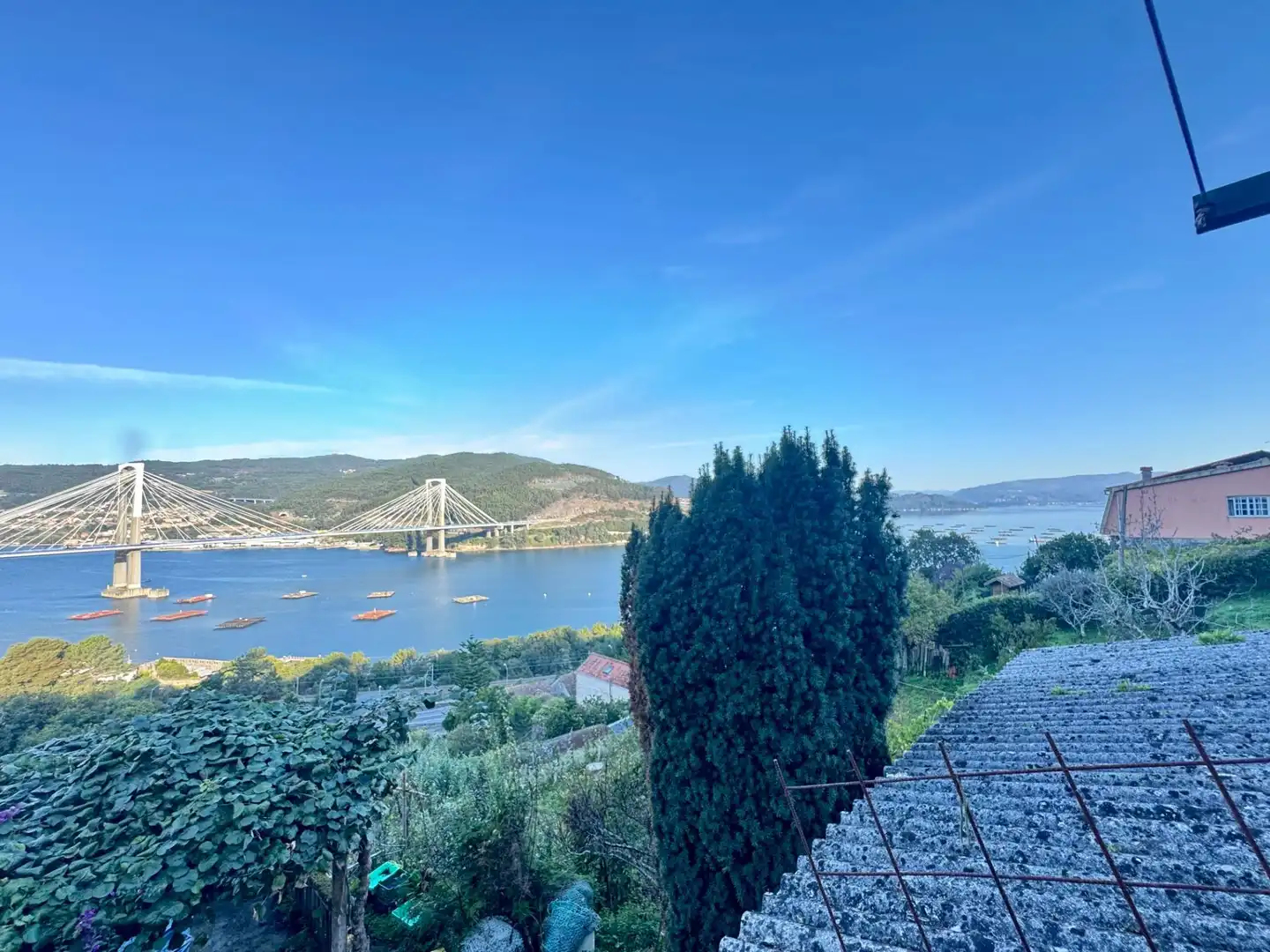 Außenansicht von Haus oder Chalet zum Verkauf in Redondela mit Heizung, Privatgarten und Parkett