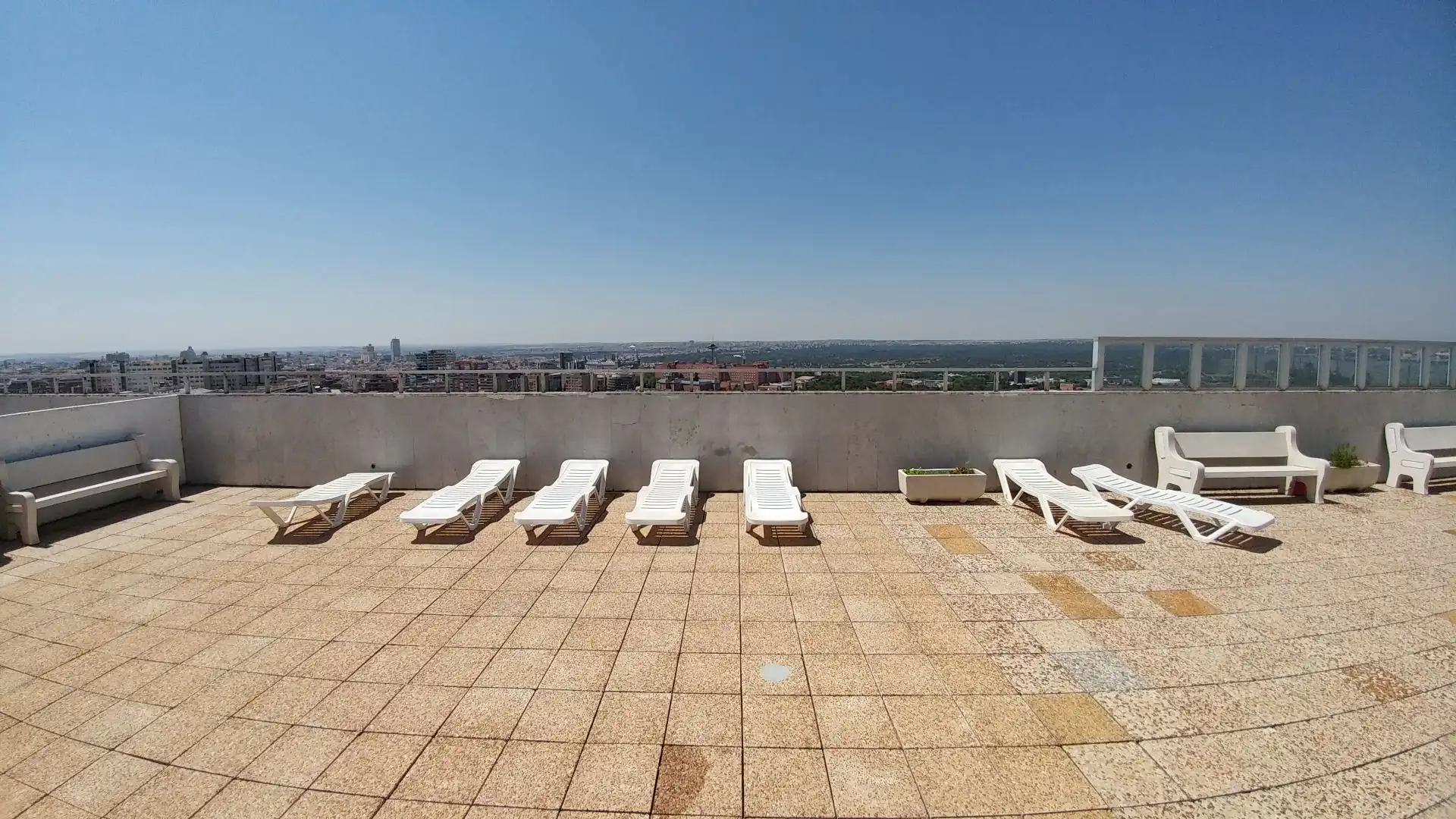 Terrassa de Apartament de lloguer en Madrid amb Aire condicionat, Calefacció i Terrassa