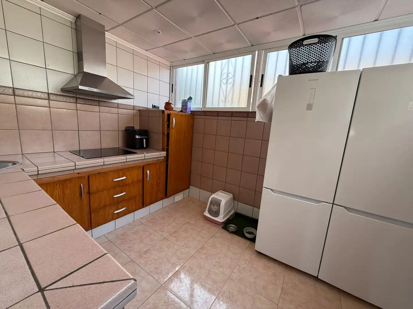 Cuina de Casa o xalet en venda en Santa Pola amb Aire condicionat, Calefacció i Jardí privat