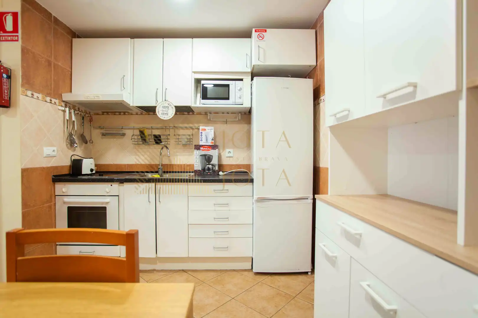 Cuina de Casa o xalet en venda en Lloret de Mar amb Calefacció, Jardí privat i Terrassa