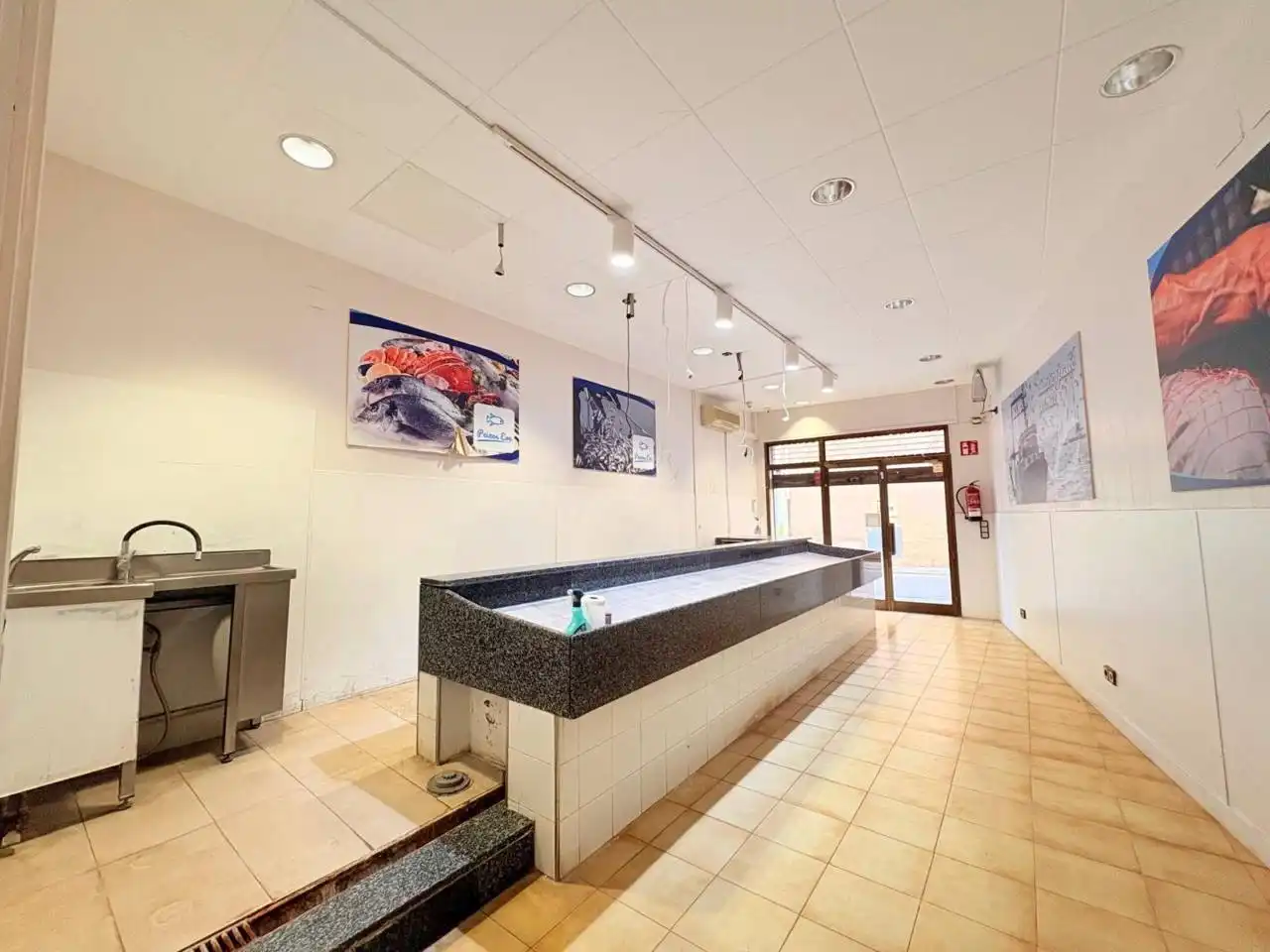 Local en venta en Caldes de Malavella con Aire acondicionado