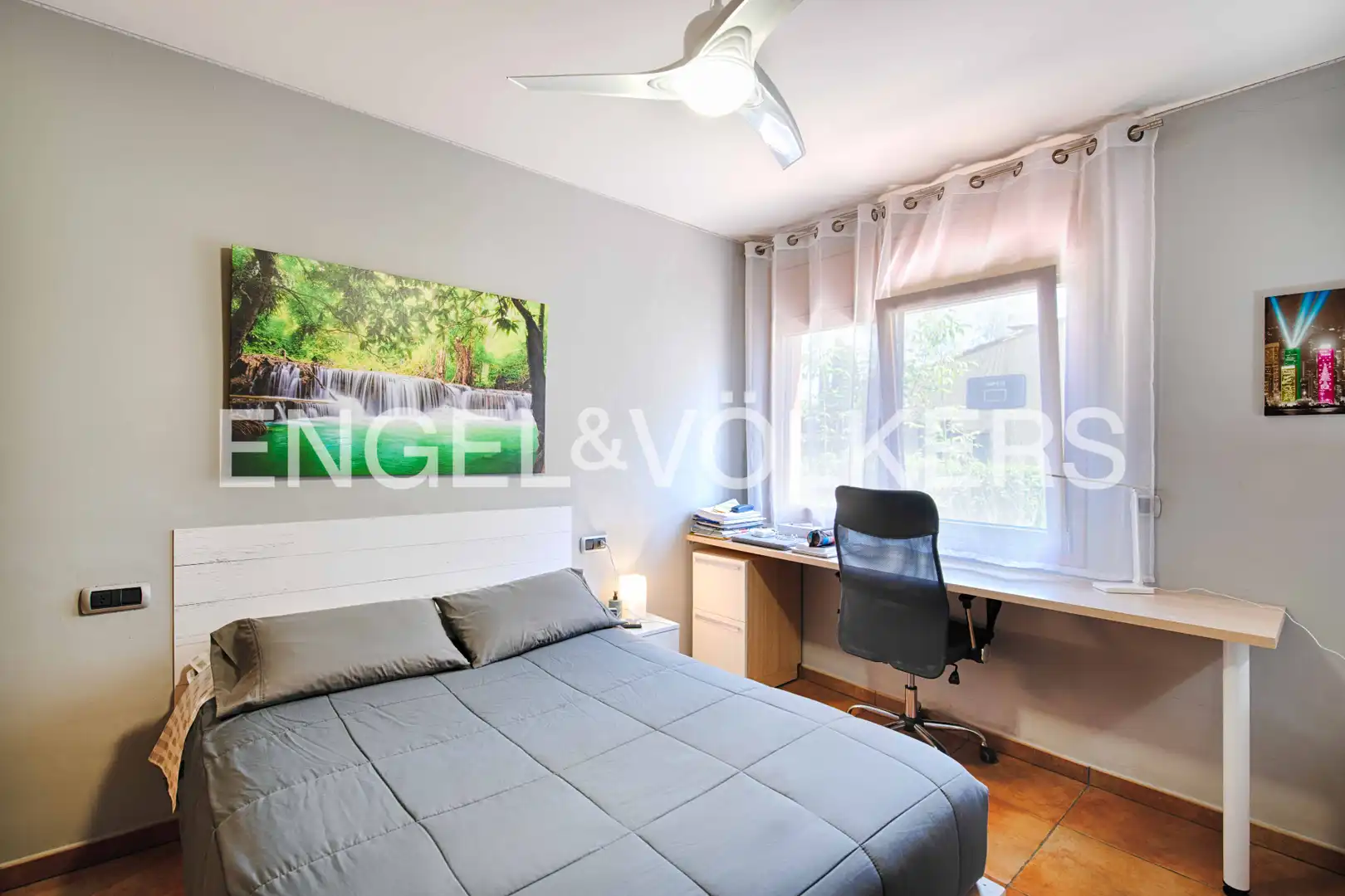 Habitación de Casa o chalet en venta en Navata con Aire acondicionado, Calefacción y Jardín privado