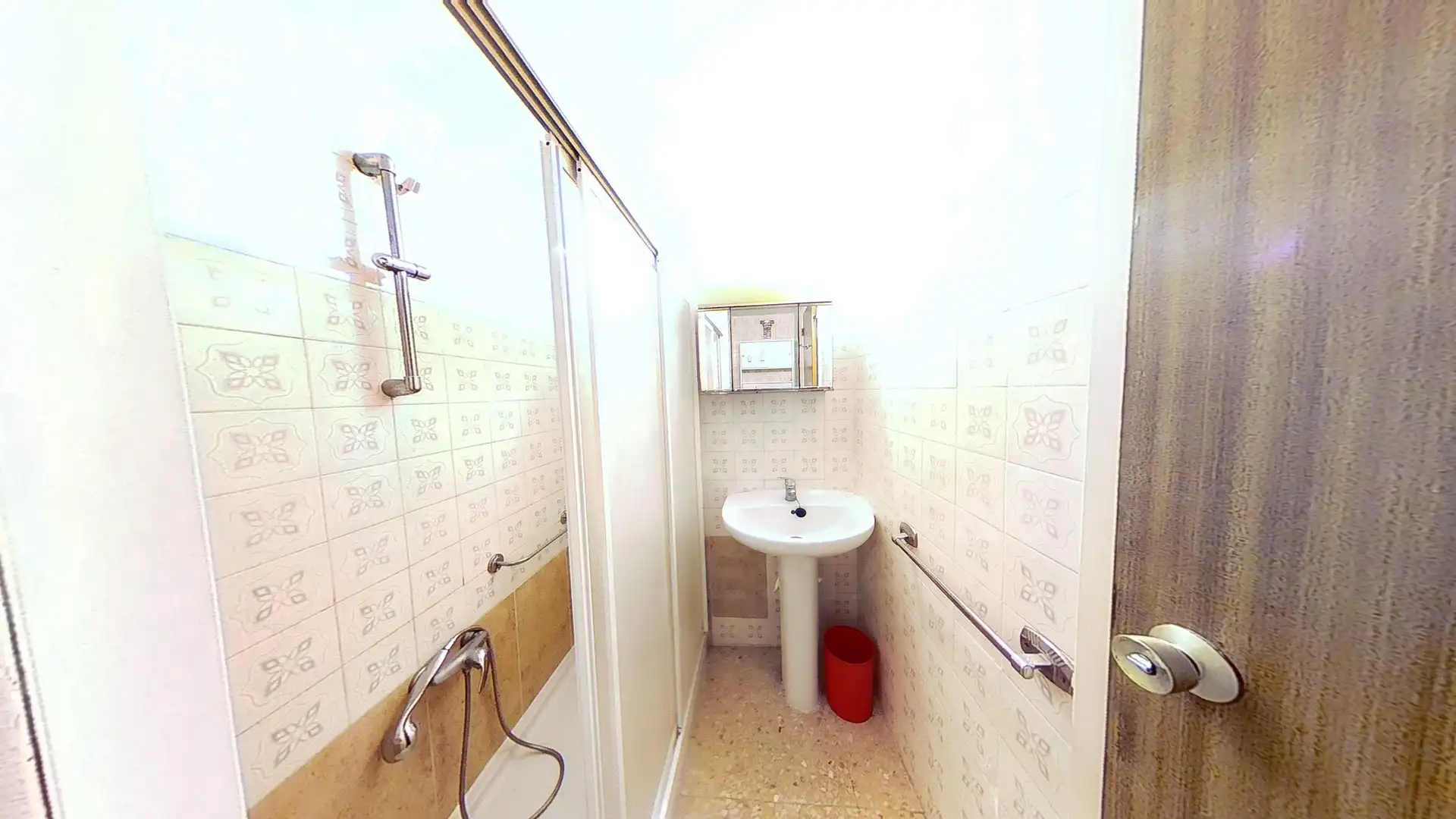 Baño de Piso en venta en Jaraba con Aire acondicionado y Calefacción