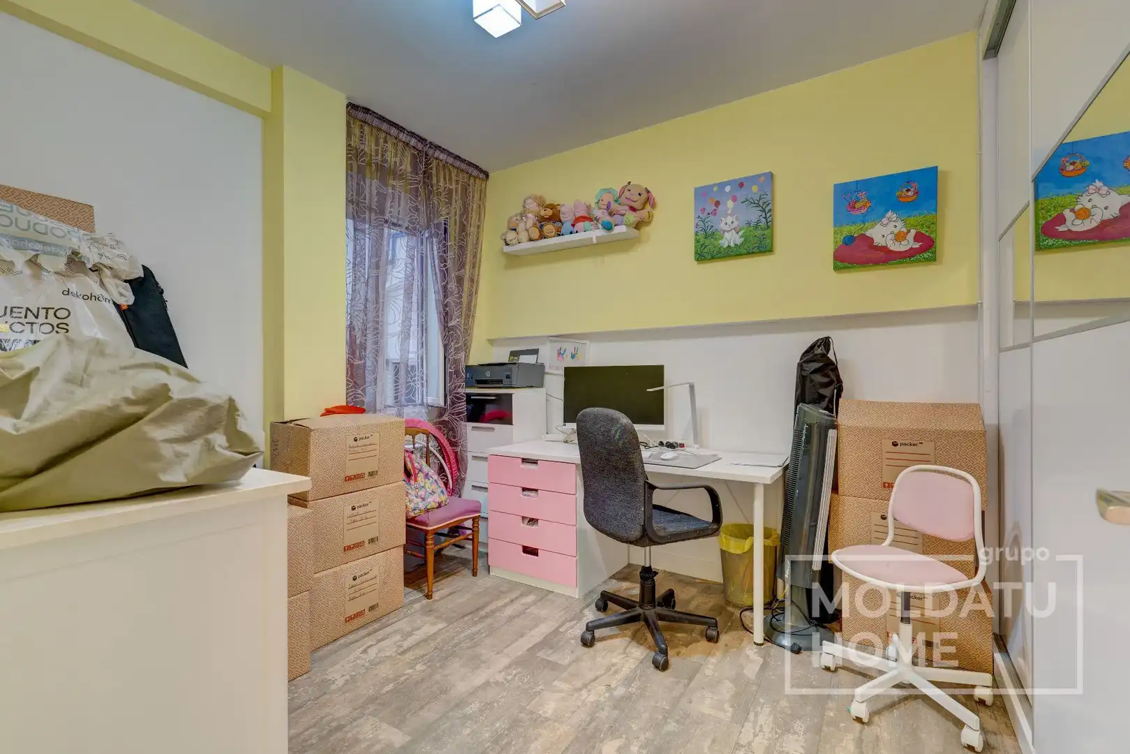 Habitación de Piso en venta en Irun  con Calefacción, Trastero y Amueblado