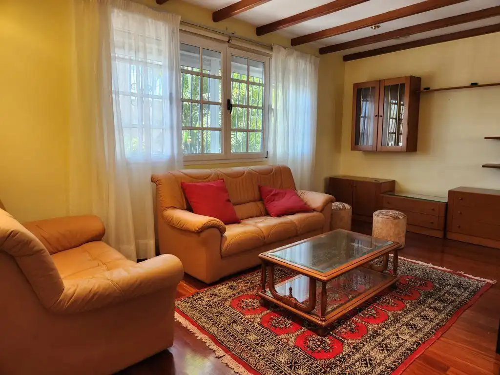 Sala de estar de Casa o chalet en venta en Las Palmas de Gran Canaria con Jardín privado