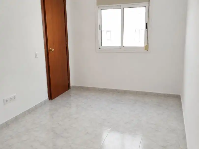 Flat with lift for sale in Carrer Vint-I-Tres Baix 1, imagen 10