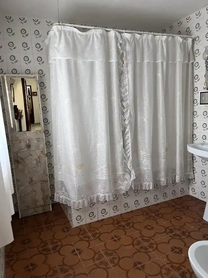 Dormitori de Casa adosada en venda en Baza amb Balcó