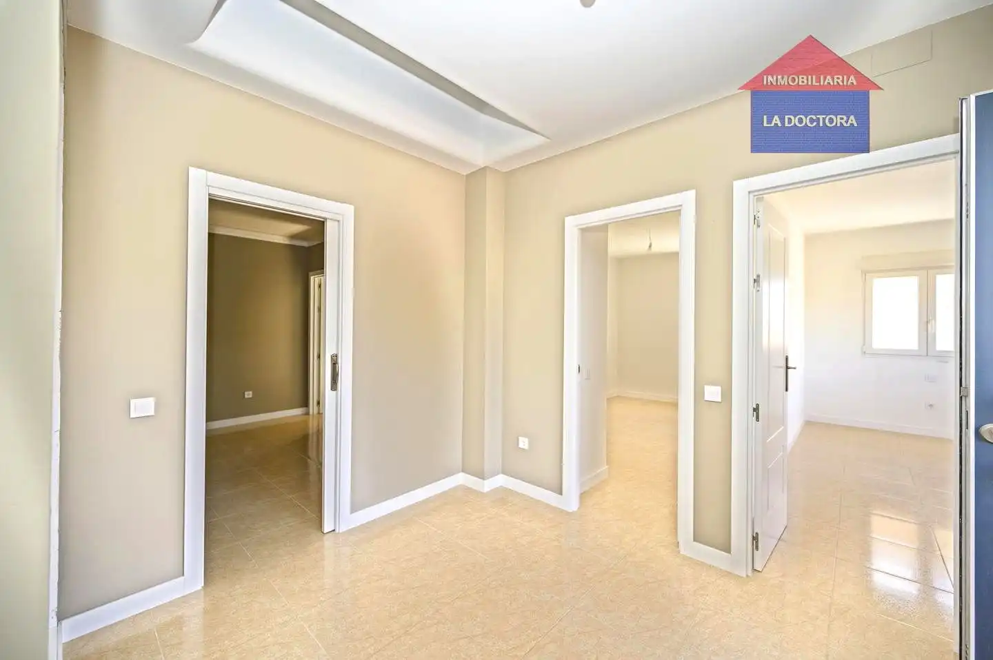 Casa con jardín en venta en Villamanta, imagen 7