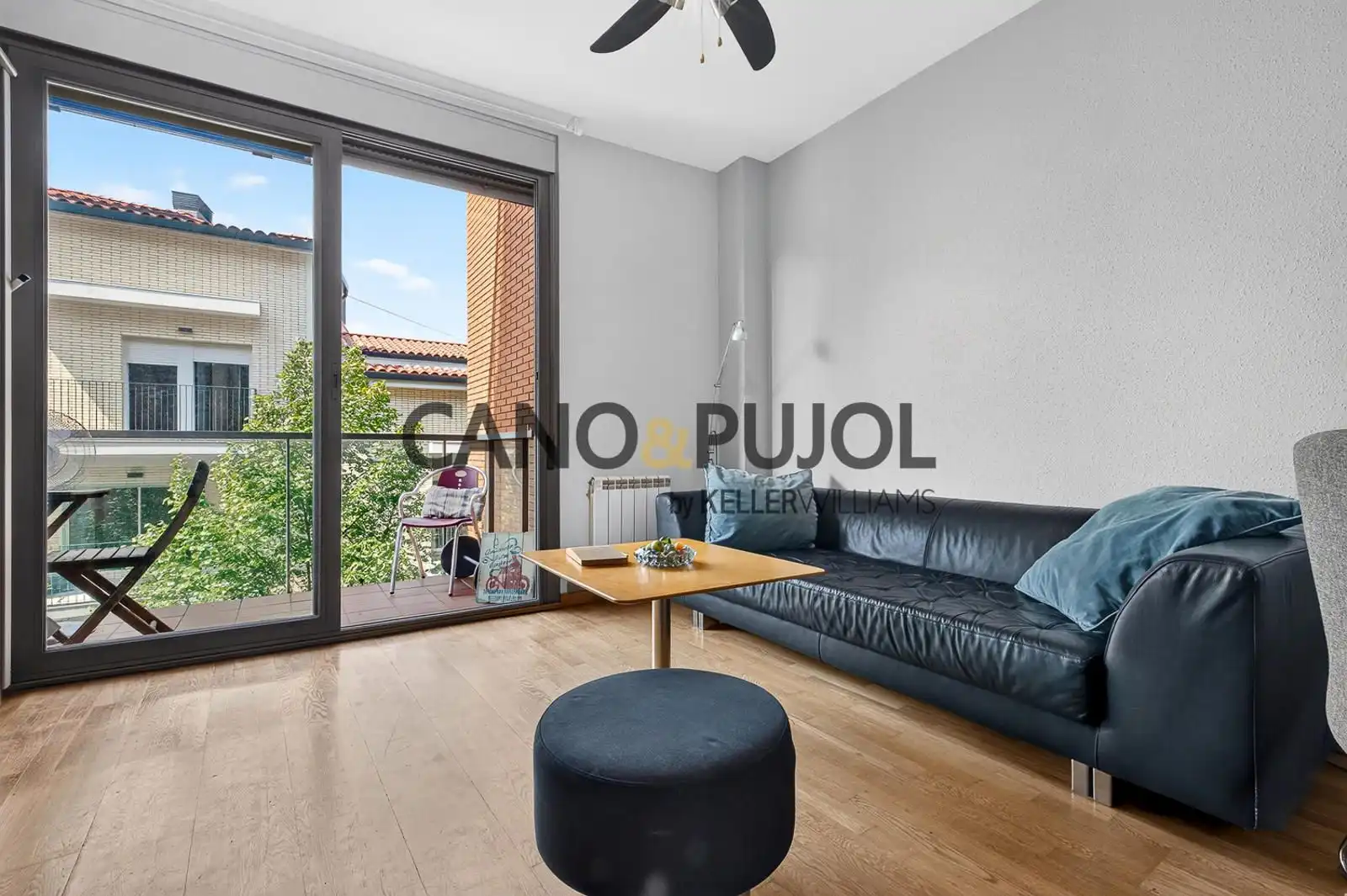Sala de estar de Piso en venta en Rubí con Calefacción y Terraza