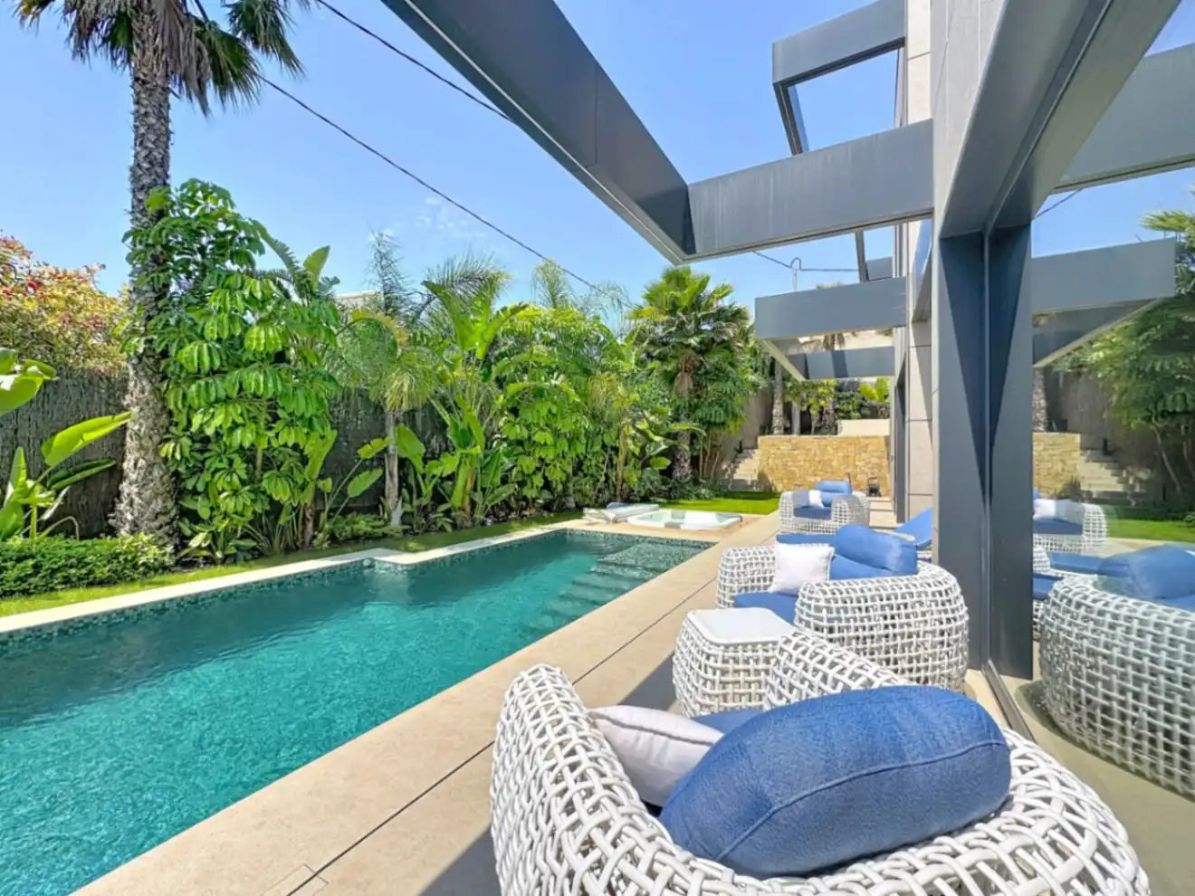 Chalet con piscina en venta en Marisol Park - Ortembach - Los Almendros, imagen 10