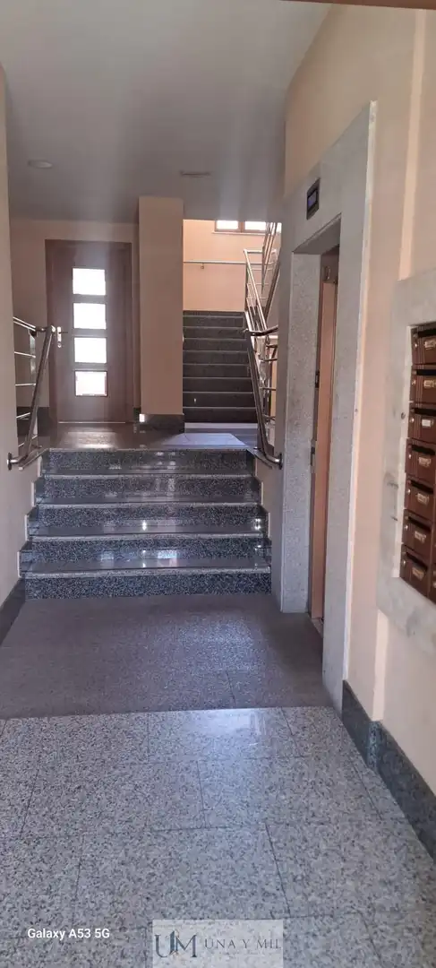 Apartamento en venta en Villares de la Reina con Calefacción, Terraza y Piscina