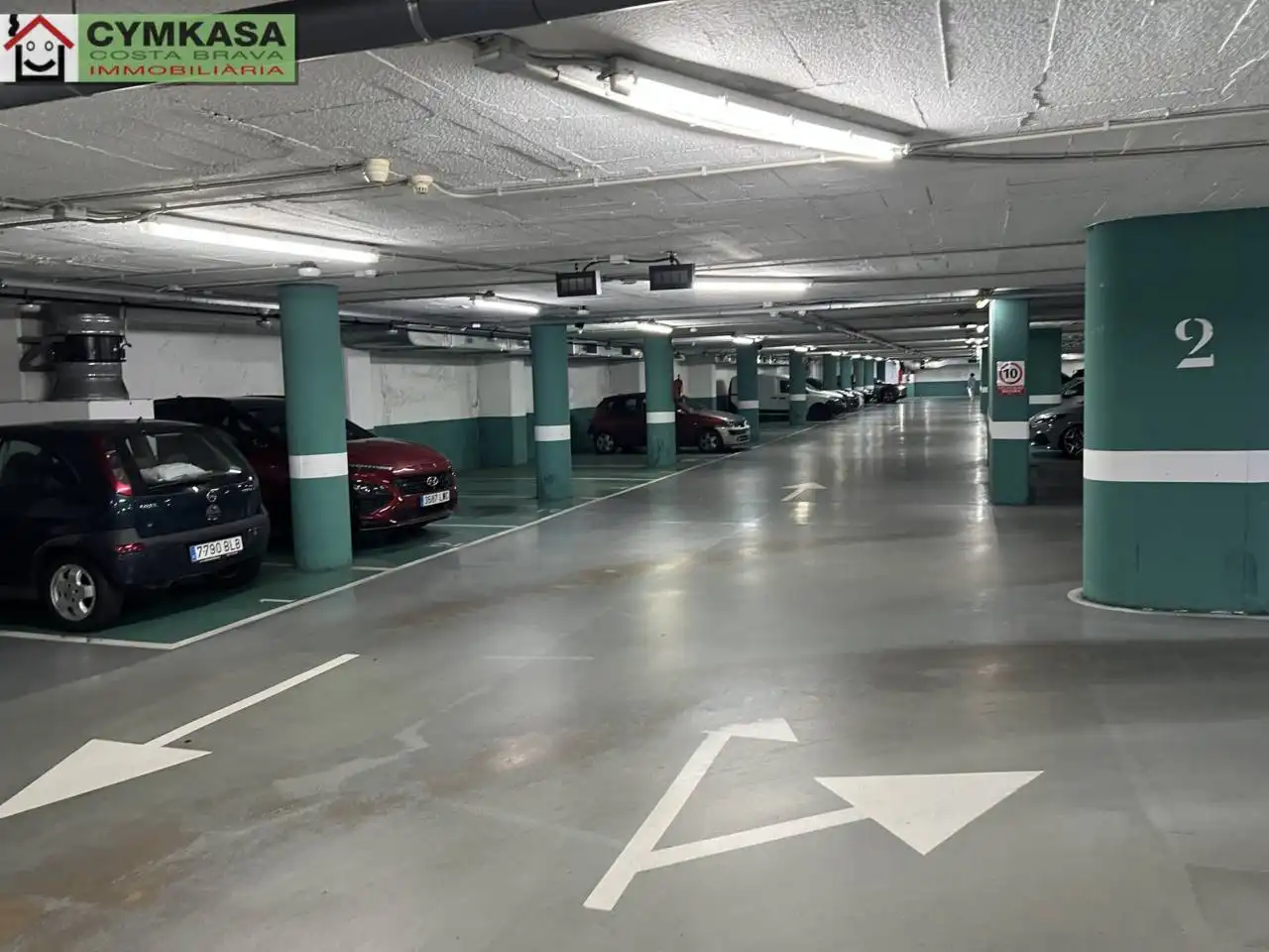 Garatge en venda a Avenida DELS VENTS, 9, Montigalà