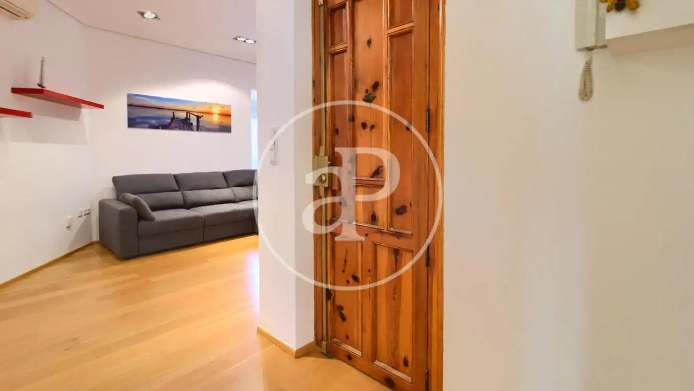 Piso de alquiler en Pl. del Baró de Cortés, Russafa