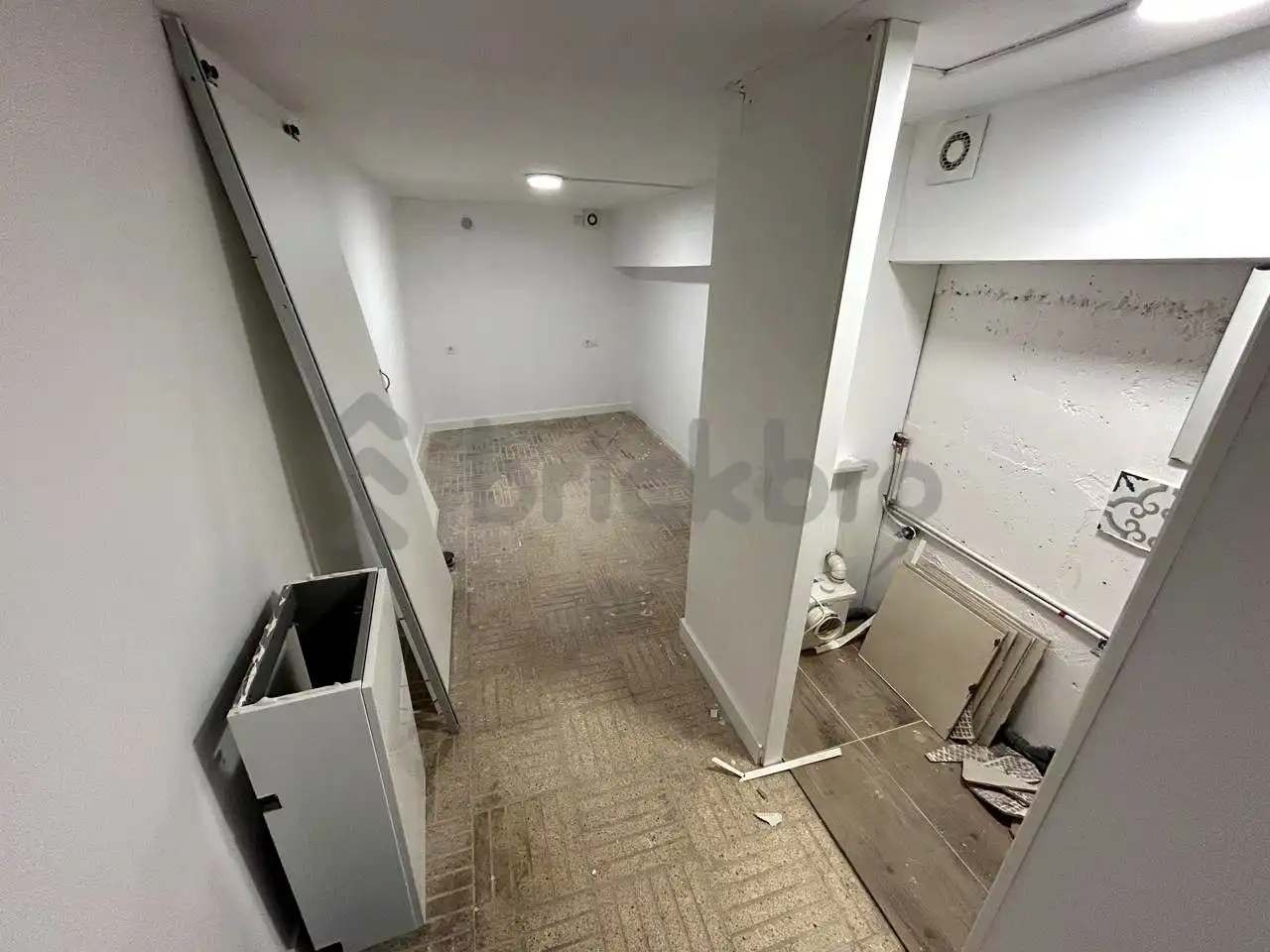 Business premises for sale in De La Manigua, imagen 14
