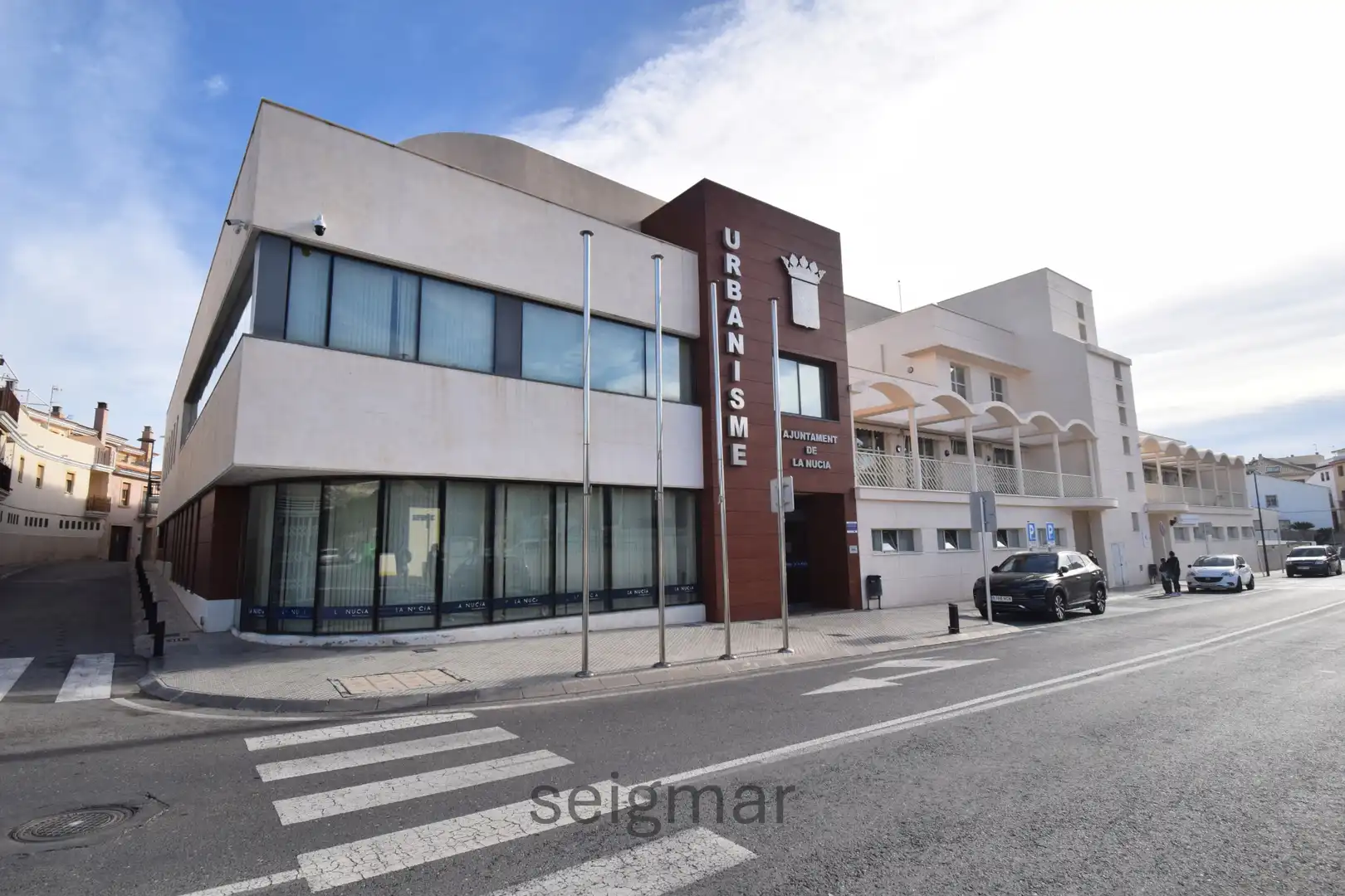 Casa adosada en venta en La Nucia con Terraza, Horno y Lavadora
