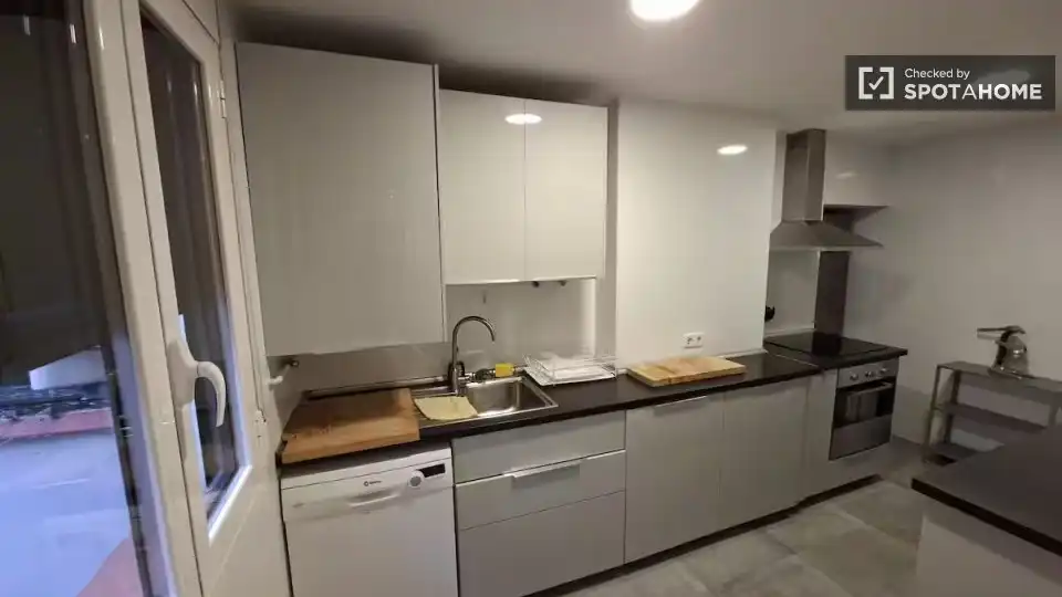 Piso con terraza en alquiler en Centro, imagen 2